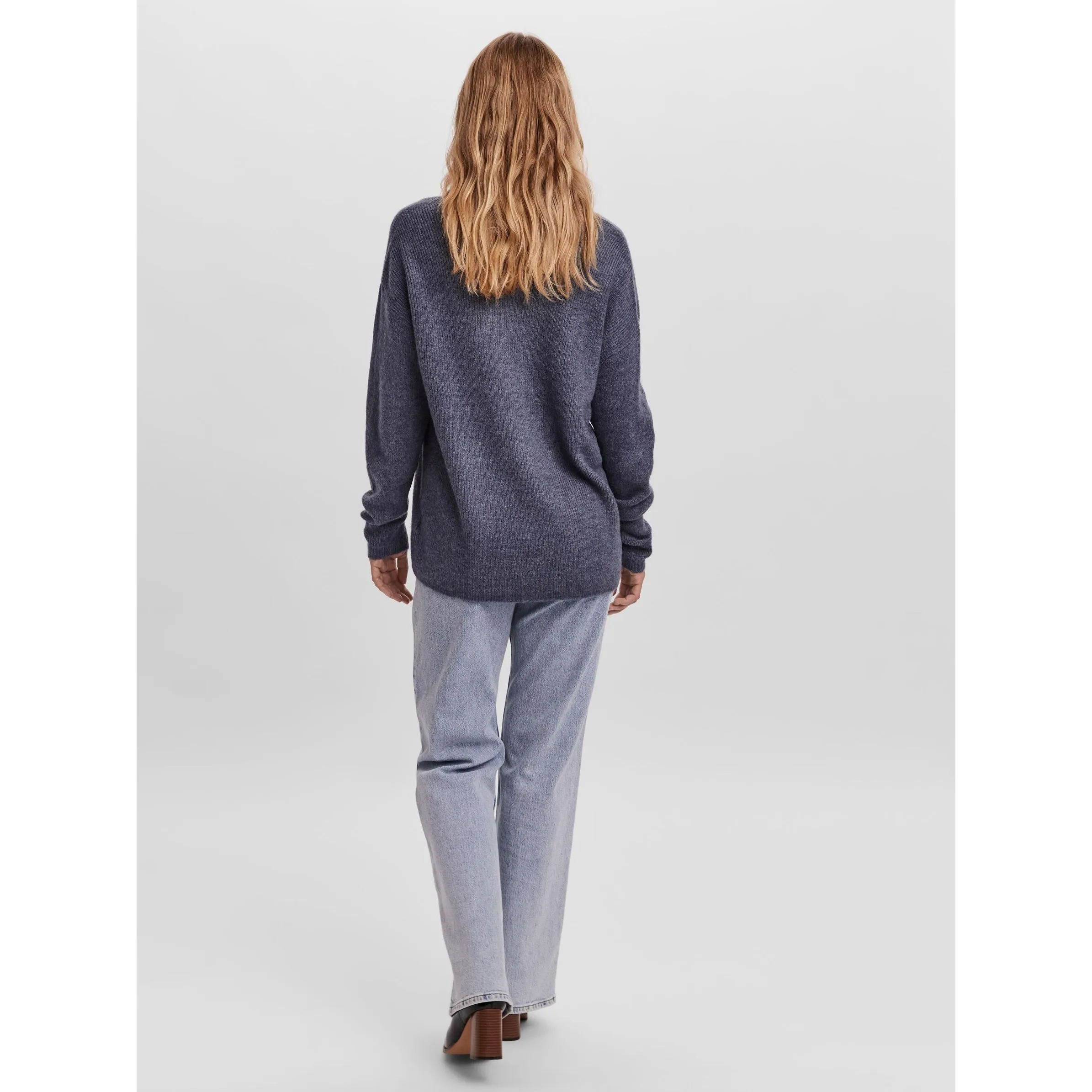 Vero Moda 10233357 VMCREWLEFILE LS V-NEC Grau 842583 186318002 2 Vero Moda 10233357 VMCREWLEFILE LS V-NEC Grau 842583 186318002 2