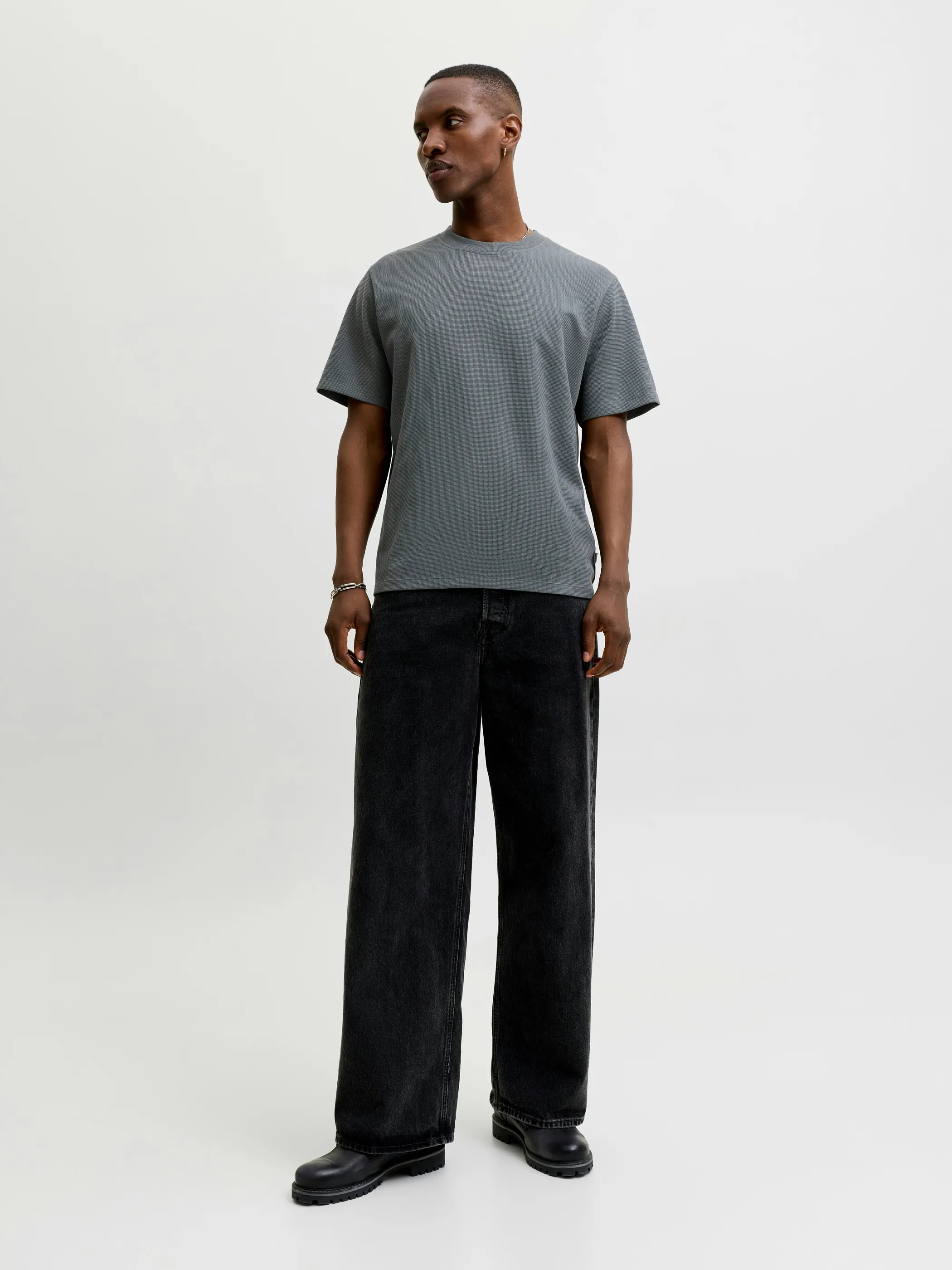 Jack Jones 12278952 JJEAUSTIN TEE SS NOOS Grau 922264 176720 1