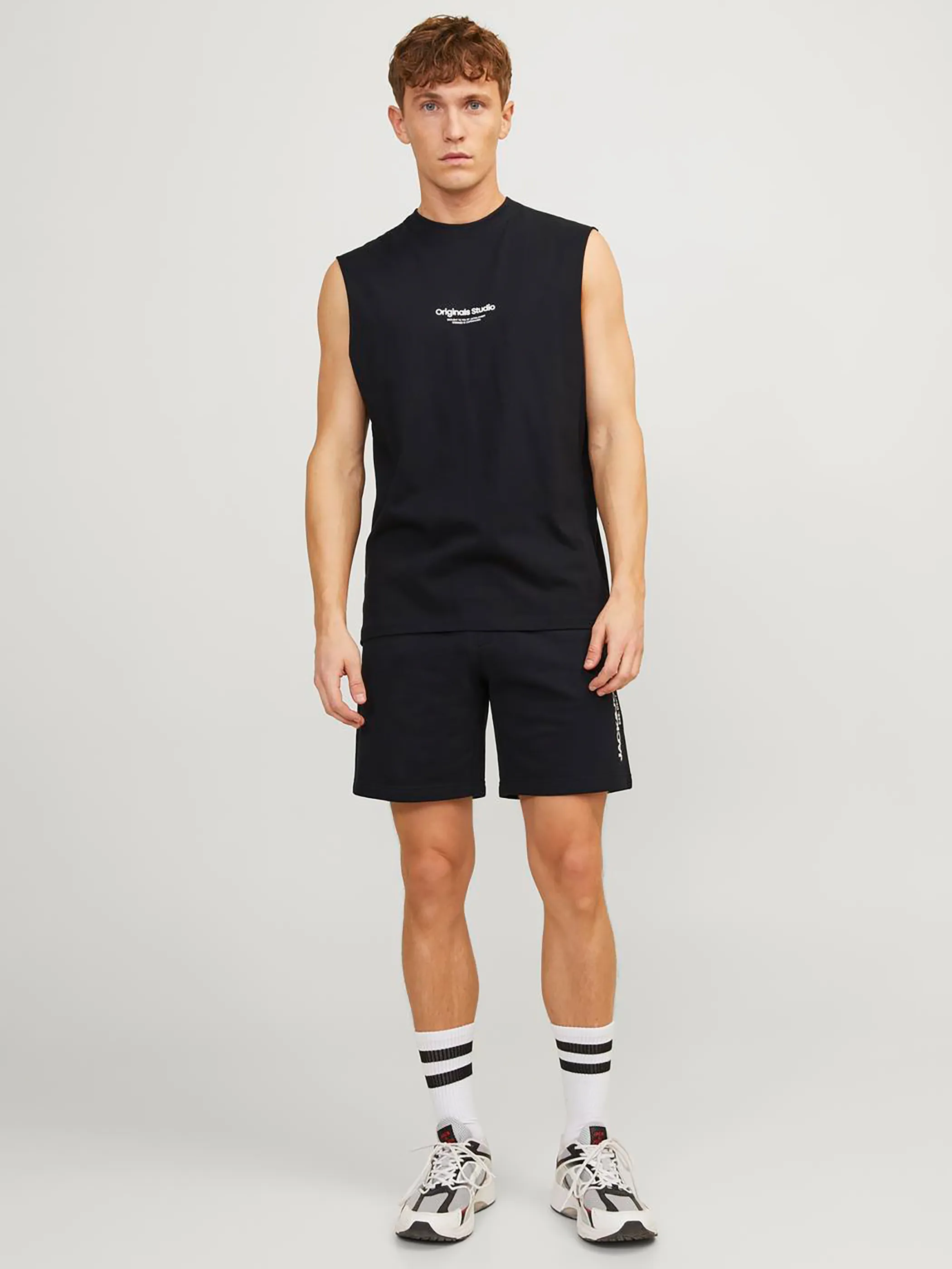 Jack Jones 12255117 JPSTGALE SWEAT SHORTS Schwarz 888708 178012 4