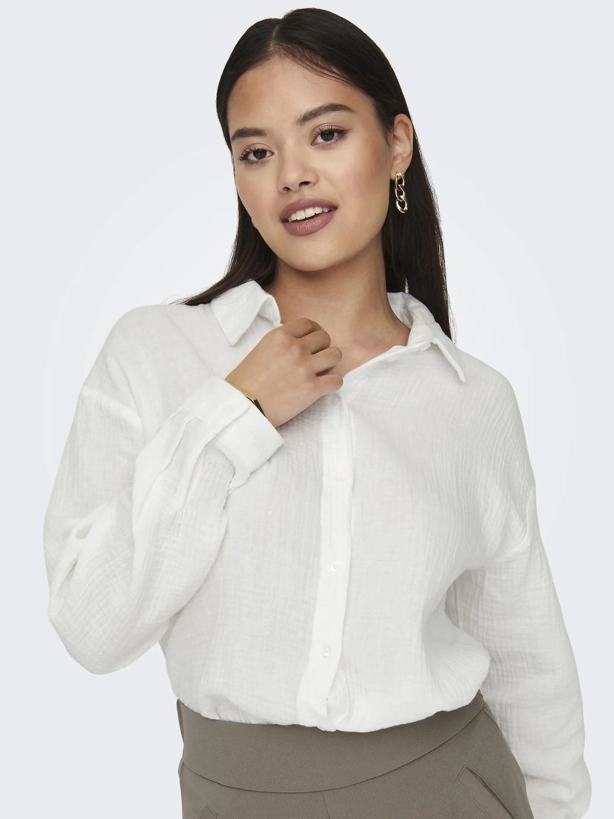 Jacqueline 15271018 JDYTHEIS L/S LOOSE SH Weiß 864809 177922 5 Jacqueline 15271018 JDYTHEIS L/S LOOSE SH Weiß 864809 177922 5