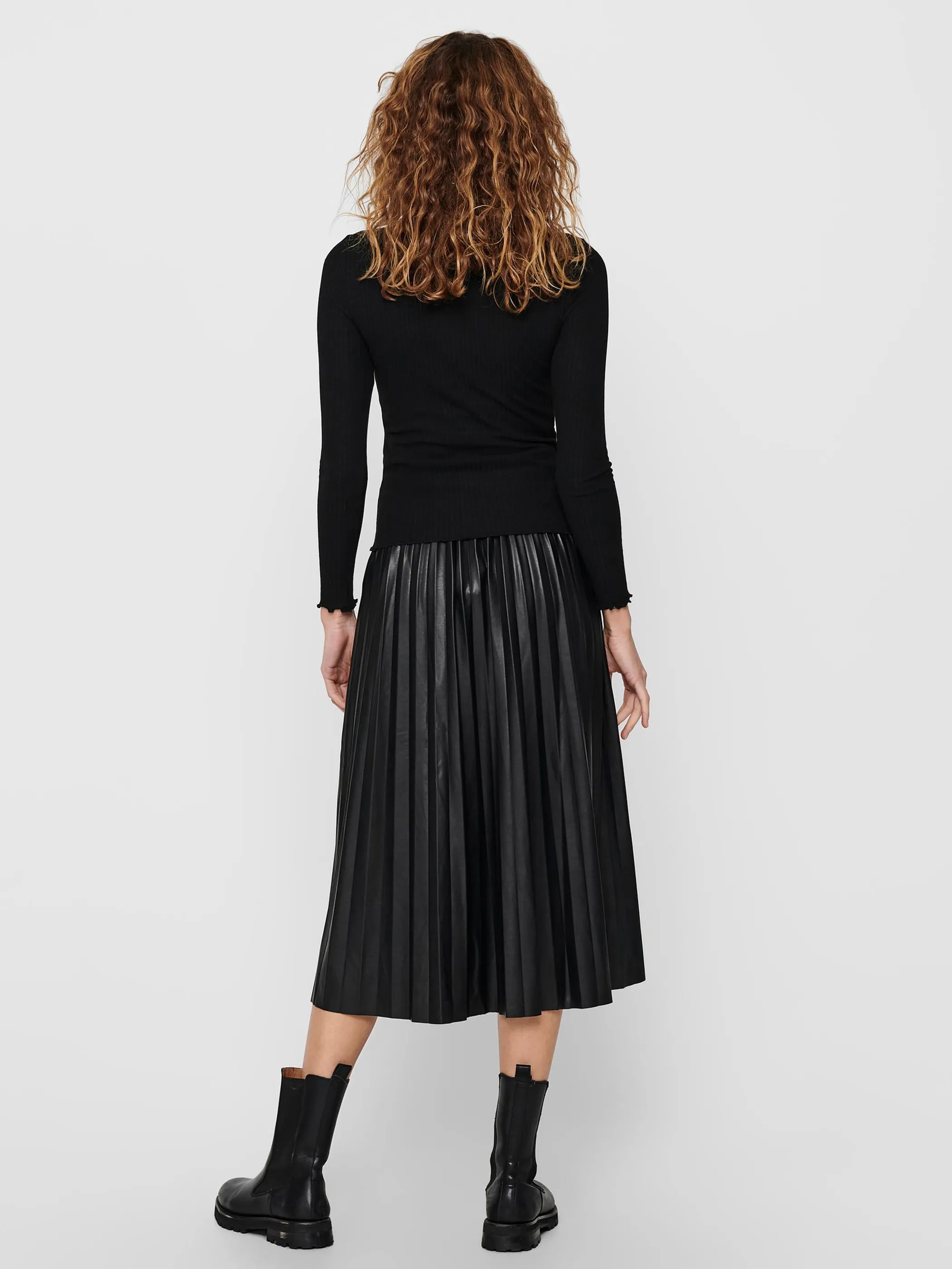 Only 15180040 ONLEMMA L/S HIGH NECK Schwarz 824110 177911 4 Only 15180040 ONLEMMA L/S HIGH NECK Schwarz 824110 177911 4