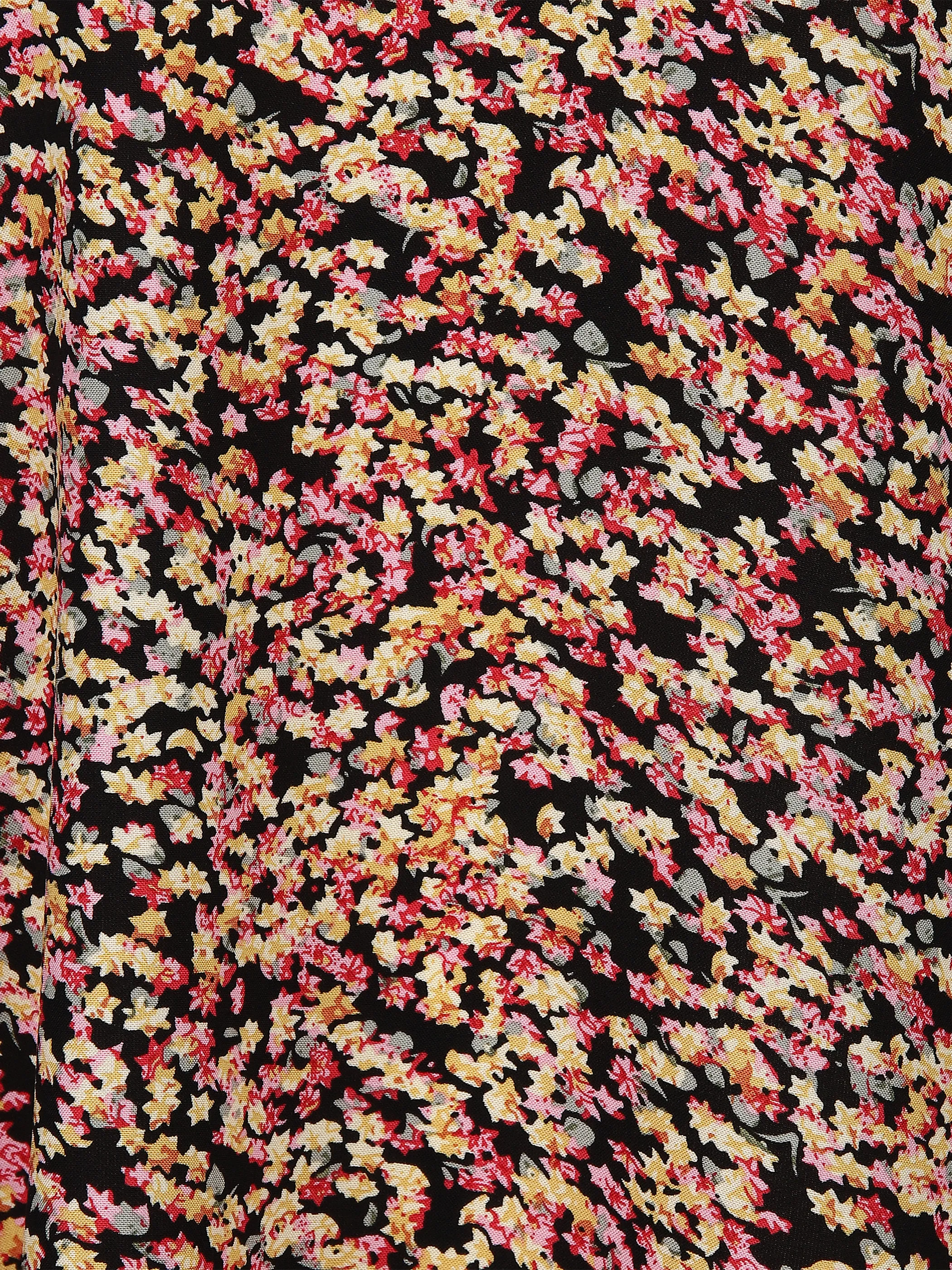 Only 15198608 ONLFIRST ONE SS AOP T Schwarz 827405 177911031 3 Only 15198608 ONLFIRST ONE SS AOP T Schwarz 827405 177911031 3