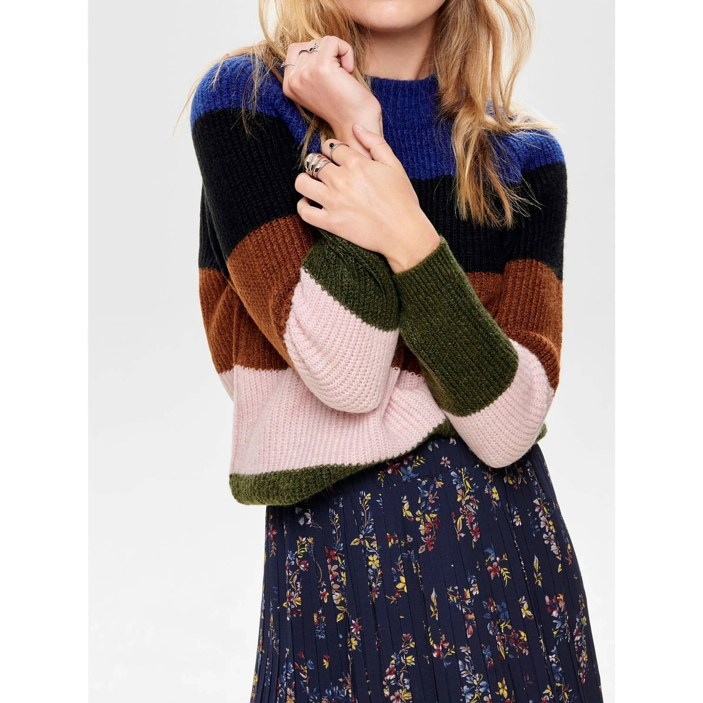 Only 15179813 onlJADE L/S BOX PULLO Schwarz 819365 177962006 5 Only 15179813 onlJADE L/S BOX PULLO Schwarz 819365 177962006 5