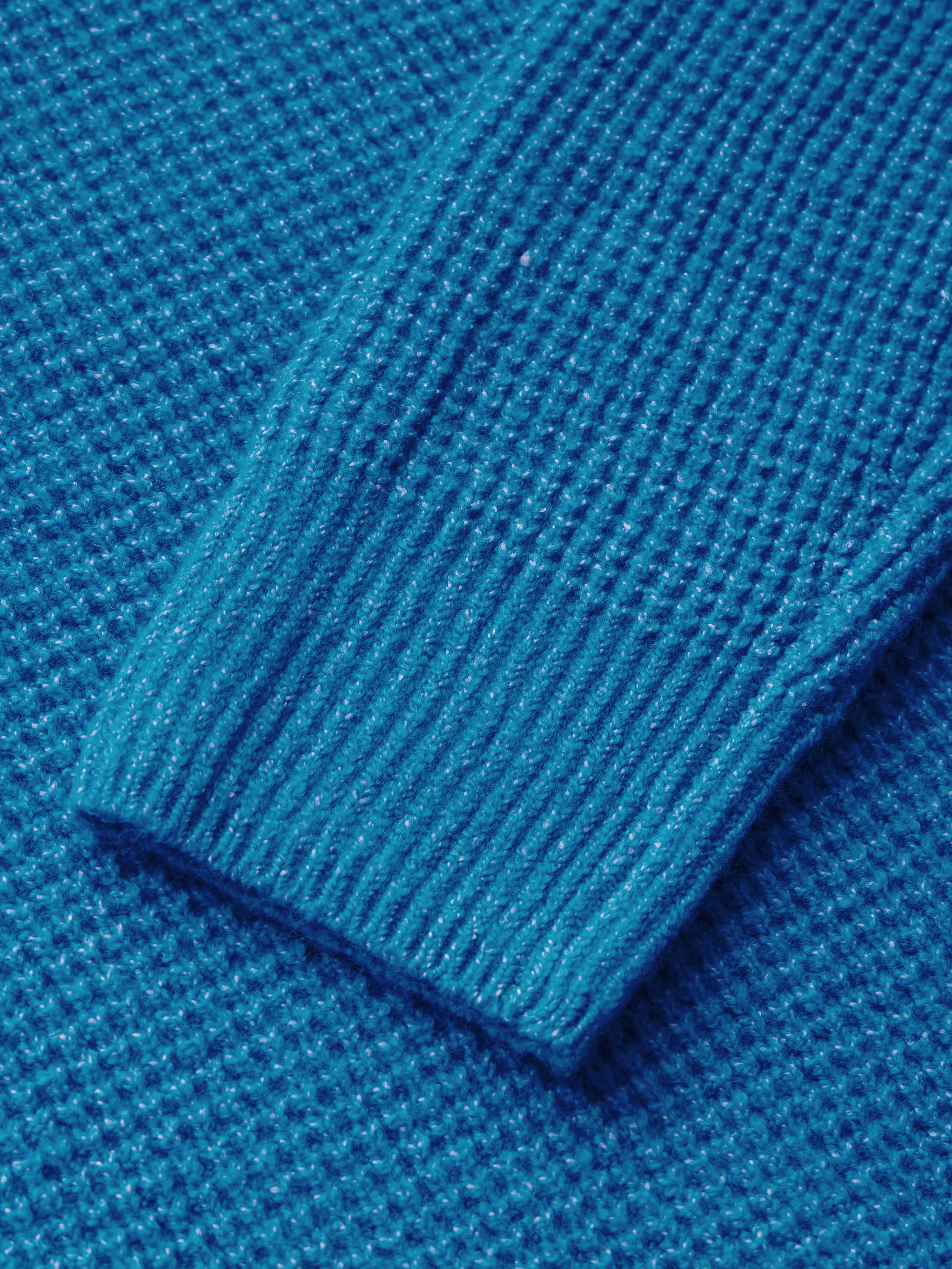 Cecil B302780 TOS_Structured Turtle Neck Blau 901473 15949 4 Cecil B302780 TOS_Structured Turtle Neck Blau 901473 15949 4