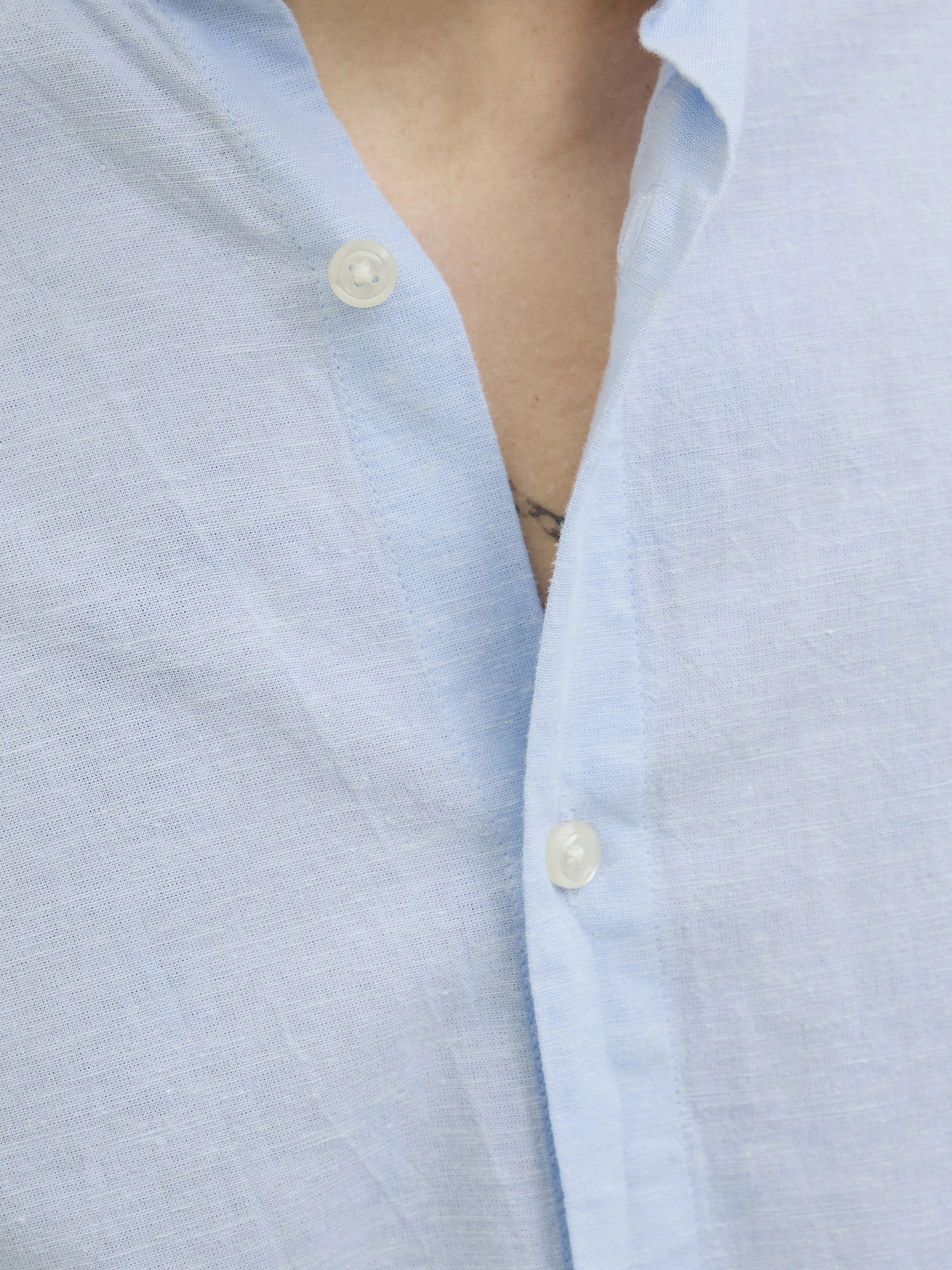 Jack Jones 12268966 JJEBREEZE BAND SHIRT Blau 903406 175780 4 Jack Jones 12268966 JJEBREEZE BAND SHIRT Blau 903406 175780 4