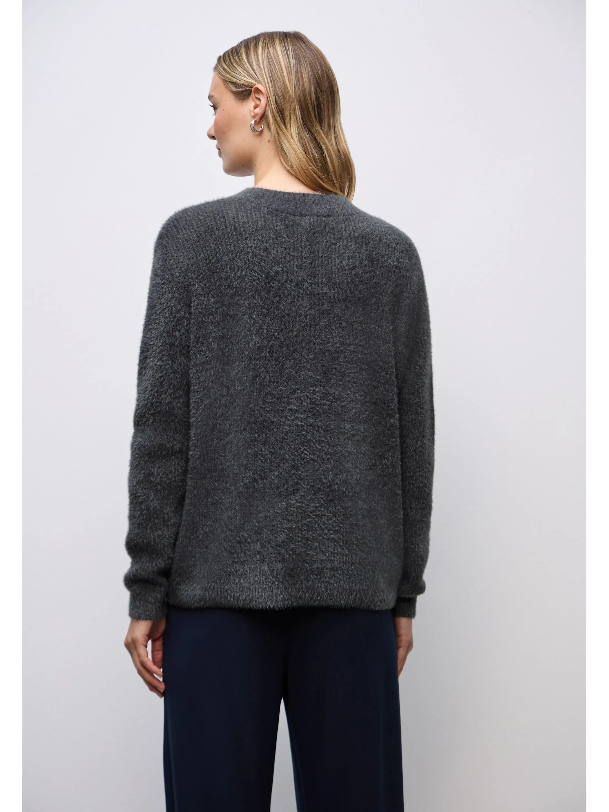 Street One A303433 LTD QR_fluffy v-neck sweater Grau 926179 17148 2