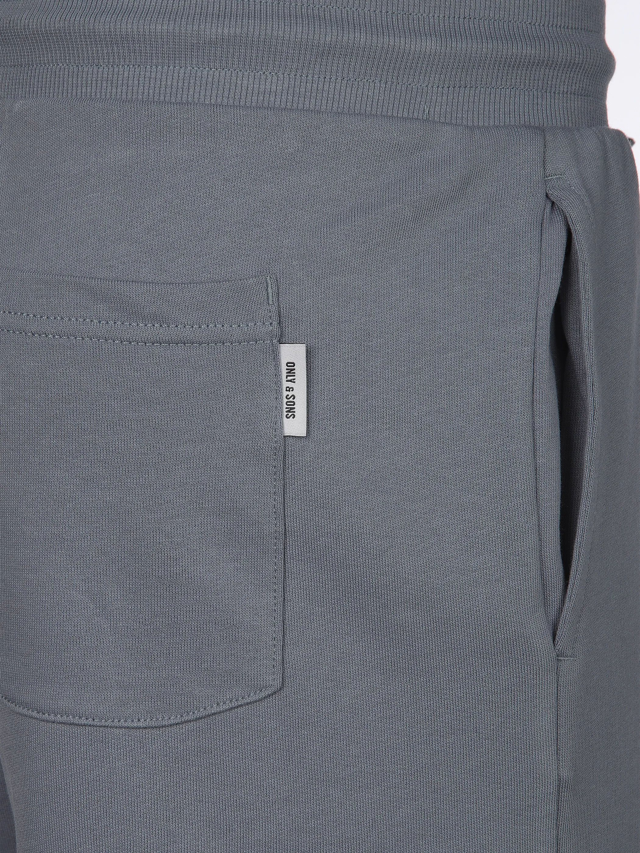 Only & Sons 22015623 ONSNEIL LIFE SWEAT SH Blau 863533 239496 3