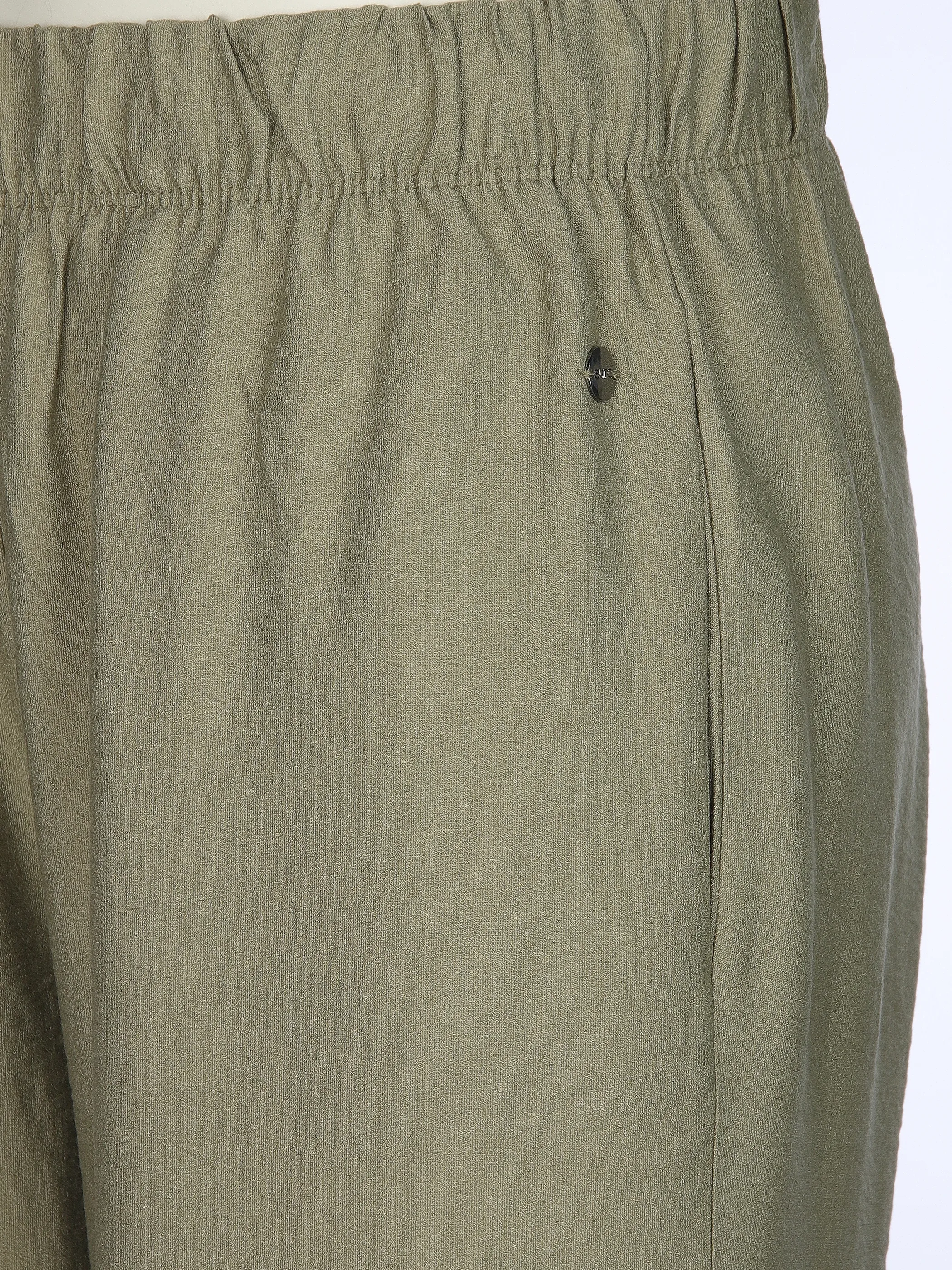 Sure Da-Hose loose fit Oliv 908141 OLIVE 4