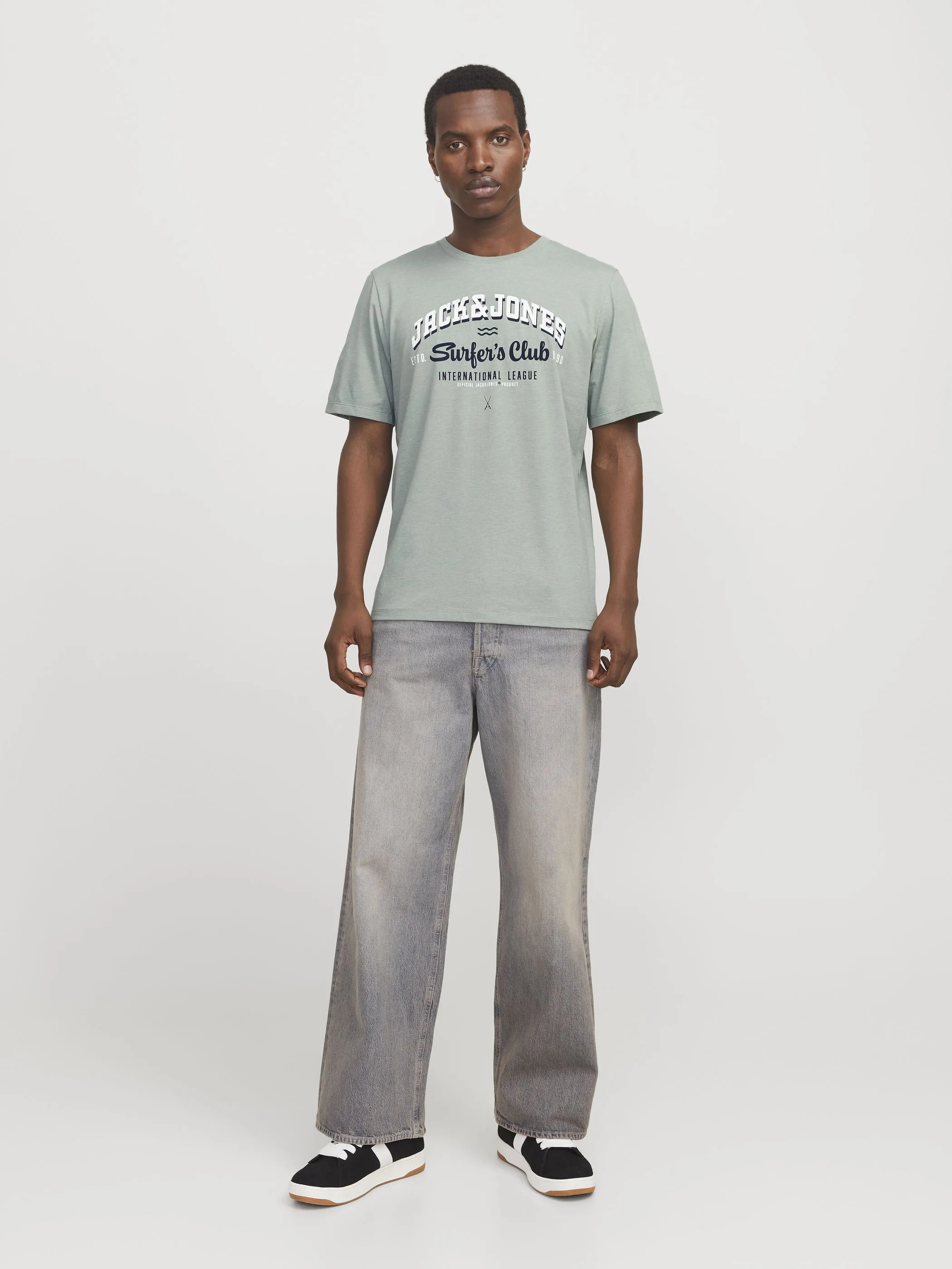 Jack Jones 12268267 JJELOGO TEE SS O-NECK Grün 903461 176366001 4
