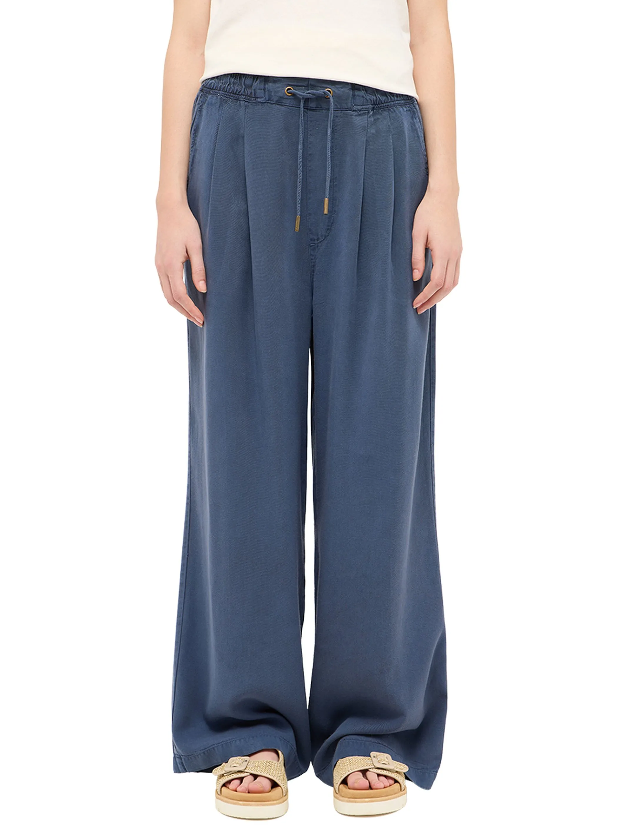 Mustang 1016129 STYLE MIRABELLE Marine 911638 5228 4 Mustang 1016129 STYLE MIRABELLE Marine 911638 5228 4