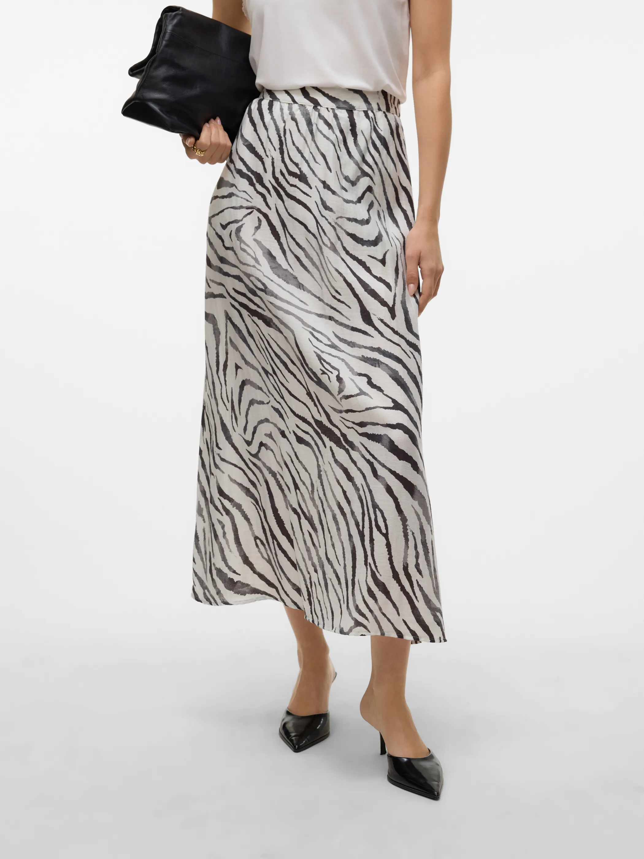 Vero Moda 10330054 VMDORA DESY MW ANKLE Weiß 908957 178857001 3 Vero Moda 10330054 VMDORA DESY MW ANKLE Weiß 908957 178857001 3