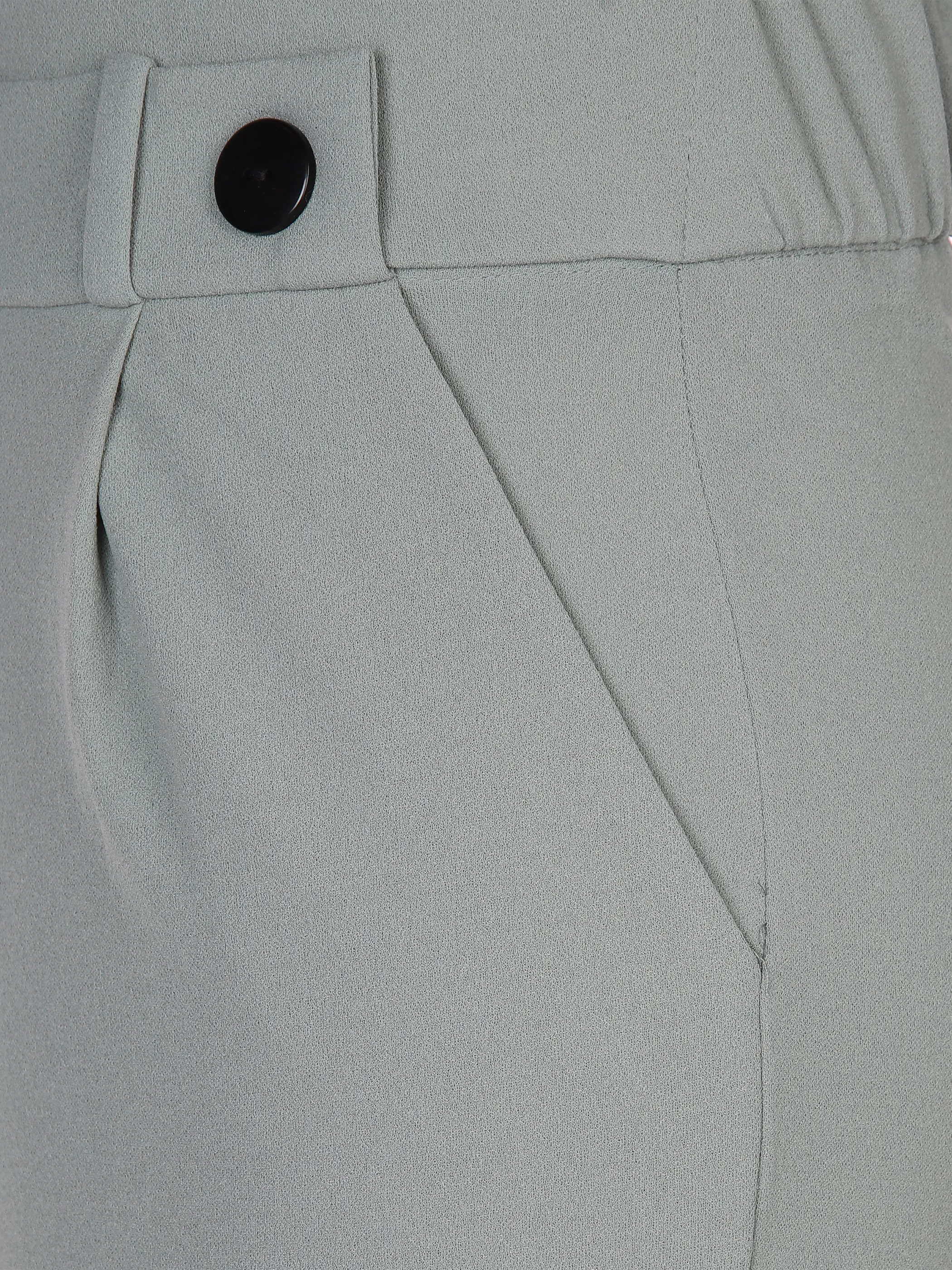Jacqueline 15208430 JDYGEGGO NEW LONG PANT Grün 881744 190702001 4