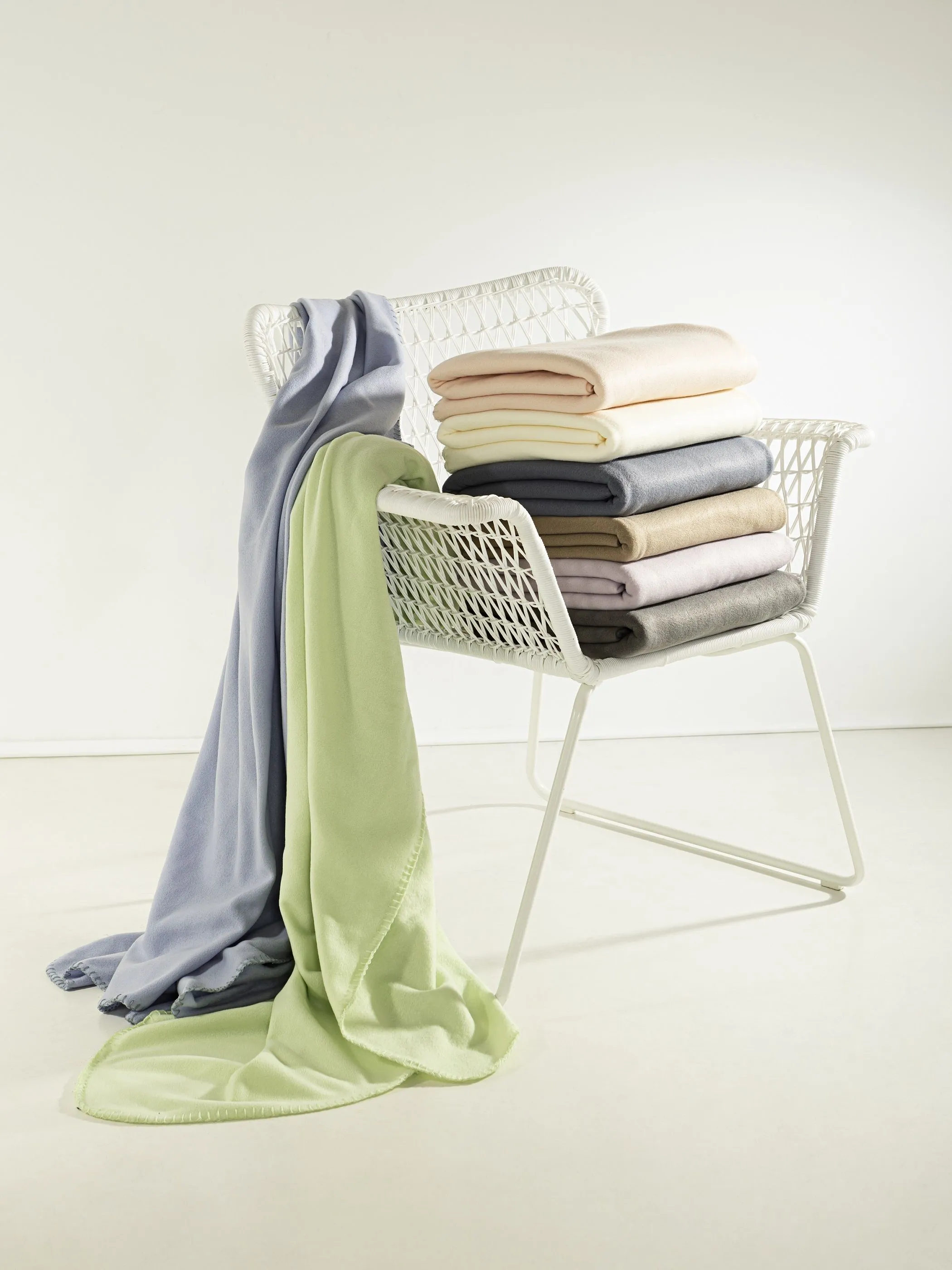Dream House Fleecedecke 130x170cm Lila 889145 LILA 4
