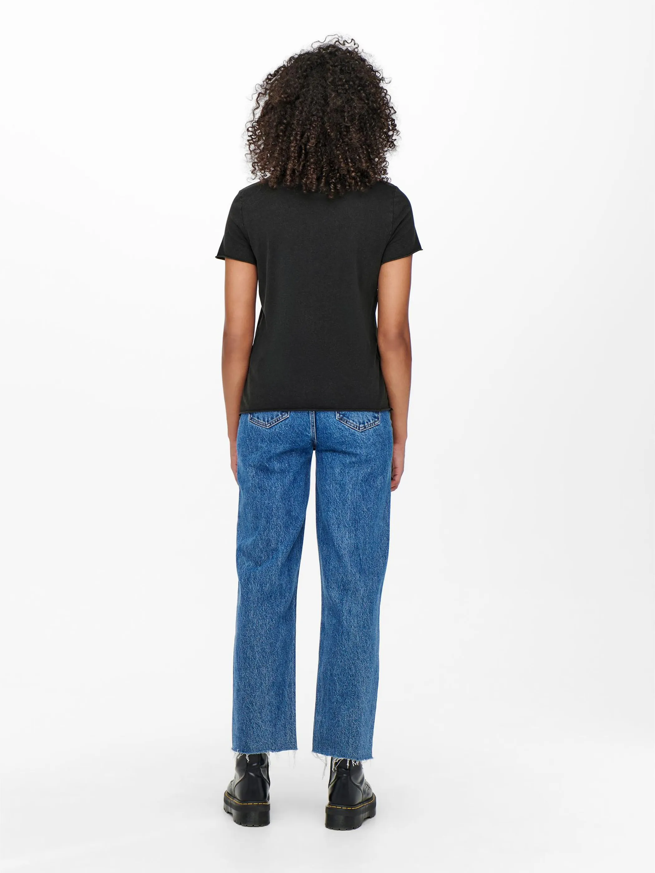 Only 15259123 ONLLUCY REG S/S MINDS Schwarz 863244 177911002 5 Only 15259123 ONLLUCY REG S/S MINDS Schwarz 863244 177911002 5