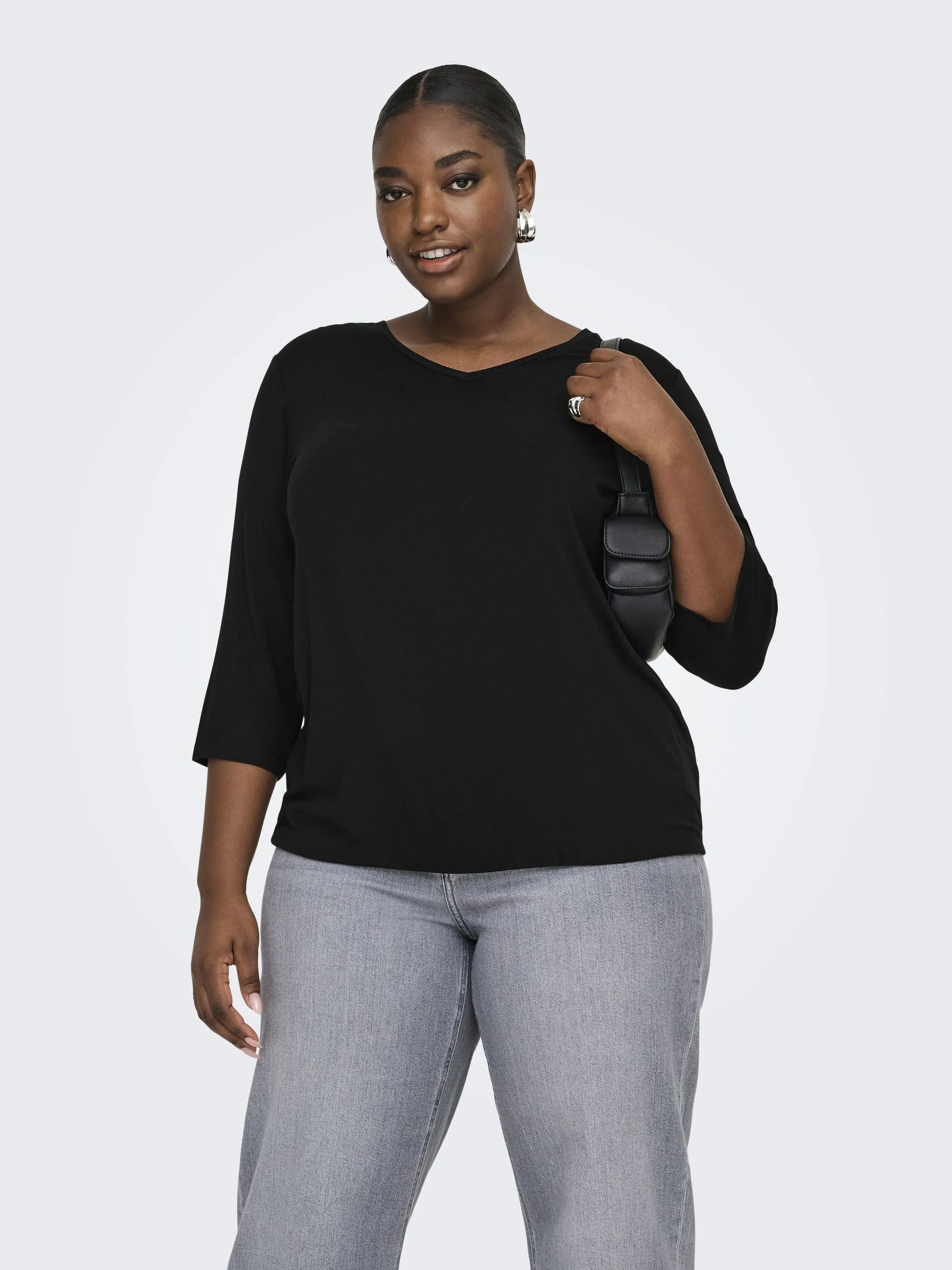 Only Carmakoma 15365256 CARLINA 3/4 SLEEVE V- Schwarz 920908 177911 4