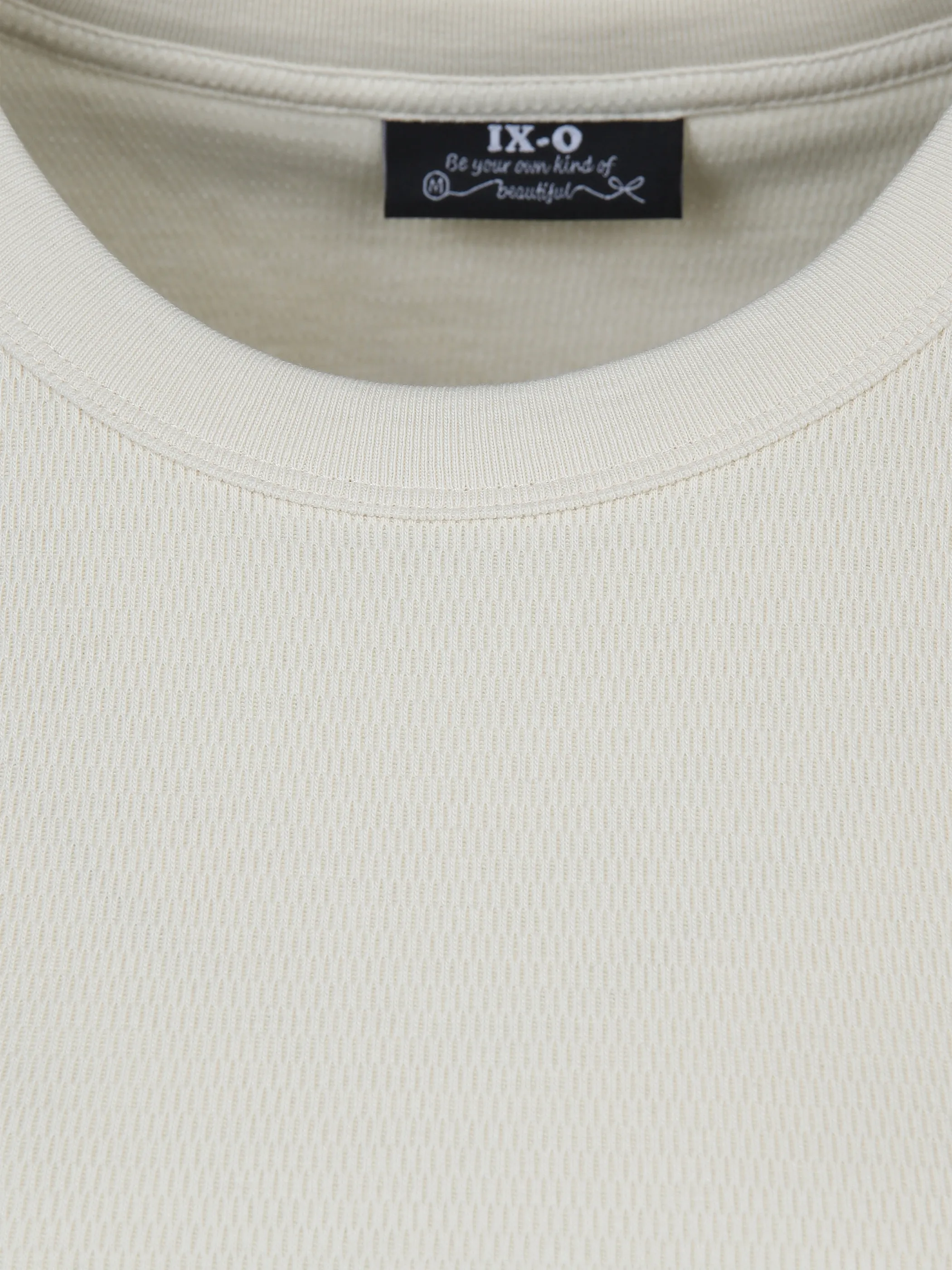 IX-O YF-Da Croped Top Beige 890778 13-0905TCX 3
