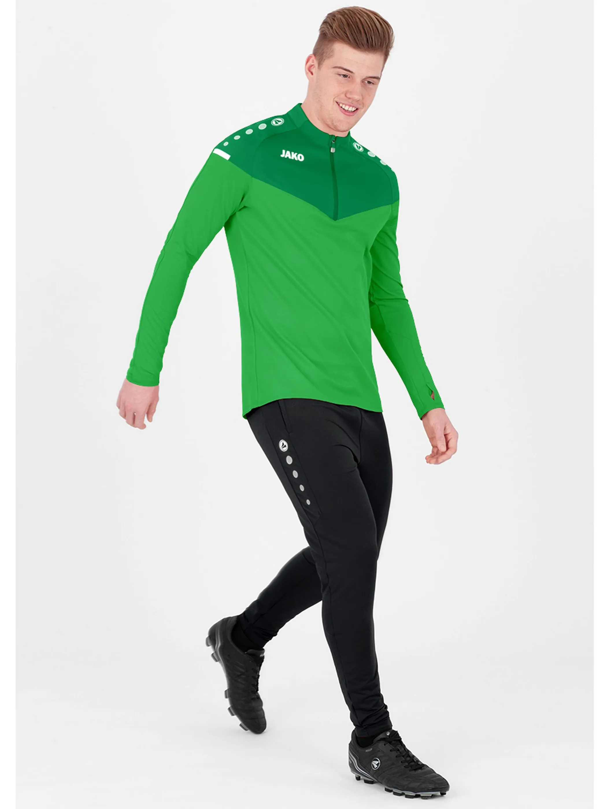 JAKO 8420 Trainingshose Premium Schwarz 877760 08 5 JAKO 8420 Trainingshose Premium Schwarz 877760 08 5