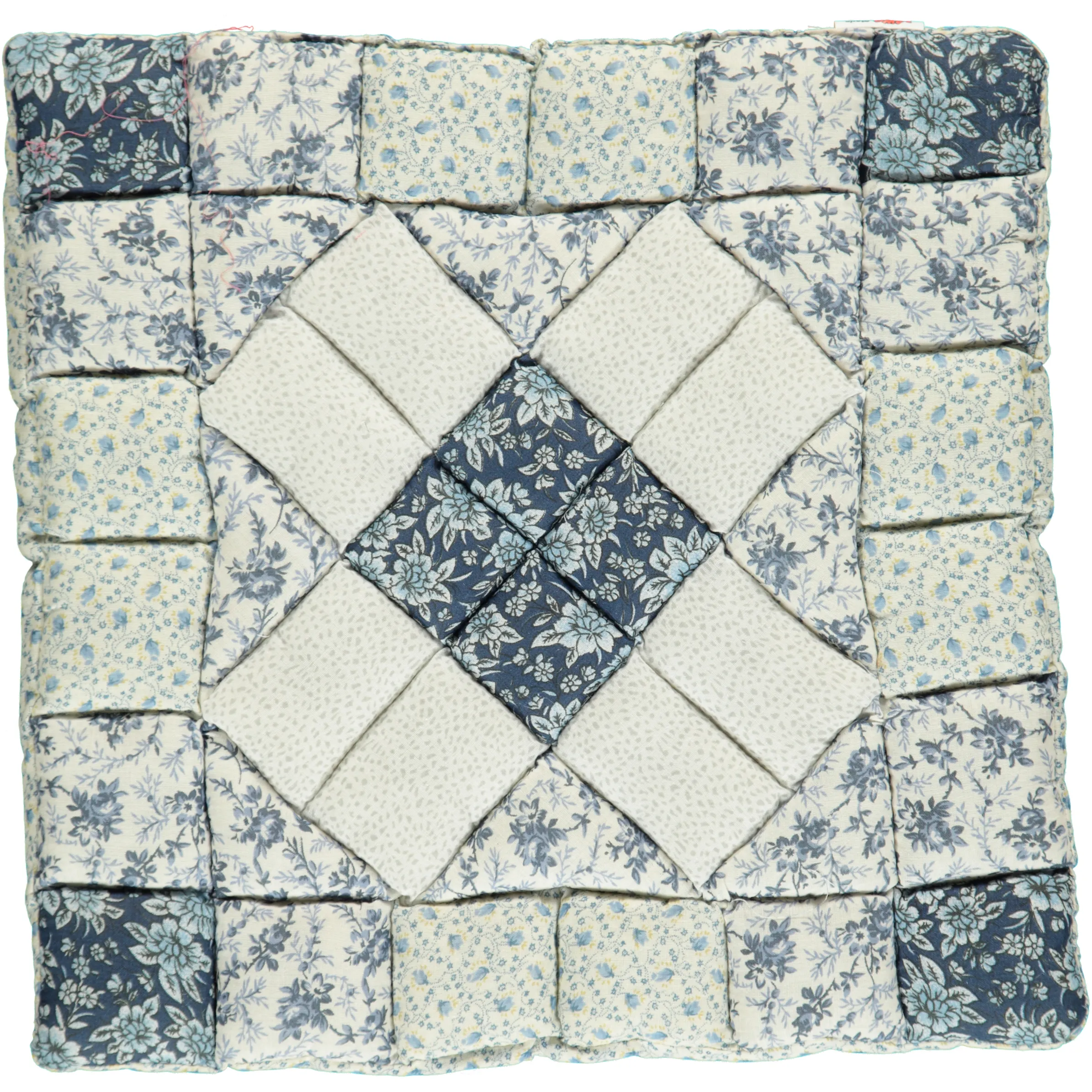 Patchwork Kissen 40x40cm Blau 591108 DESIGN 4 1 Patchwork Kissen 40x40cm Blau 591108 DESIGN 4 1