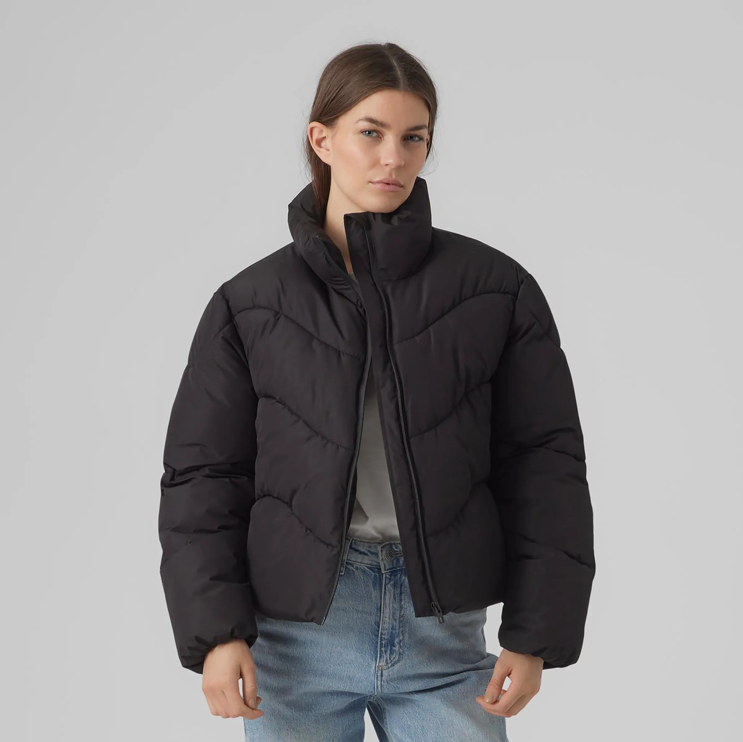 Vero Moda 10290471 VMWAVE SHORT JACKET B Schwarz 880189 177868 3 Vero Moda 10290471 VMWAVE SHORT JACKET B Schwarz 880189 177868 3