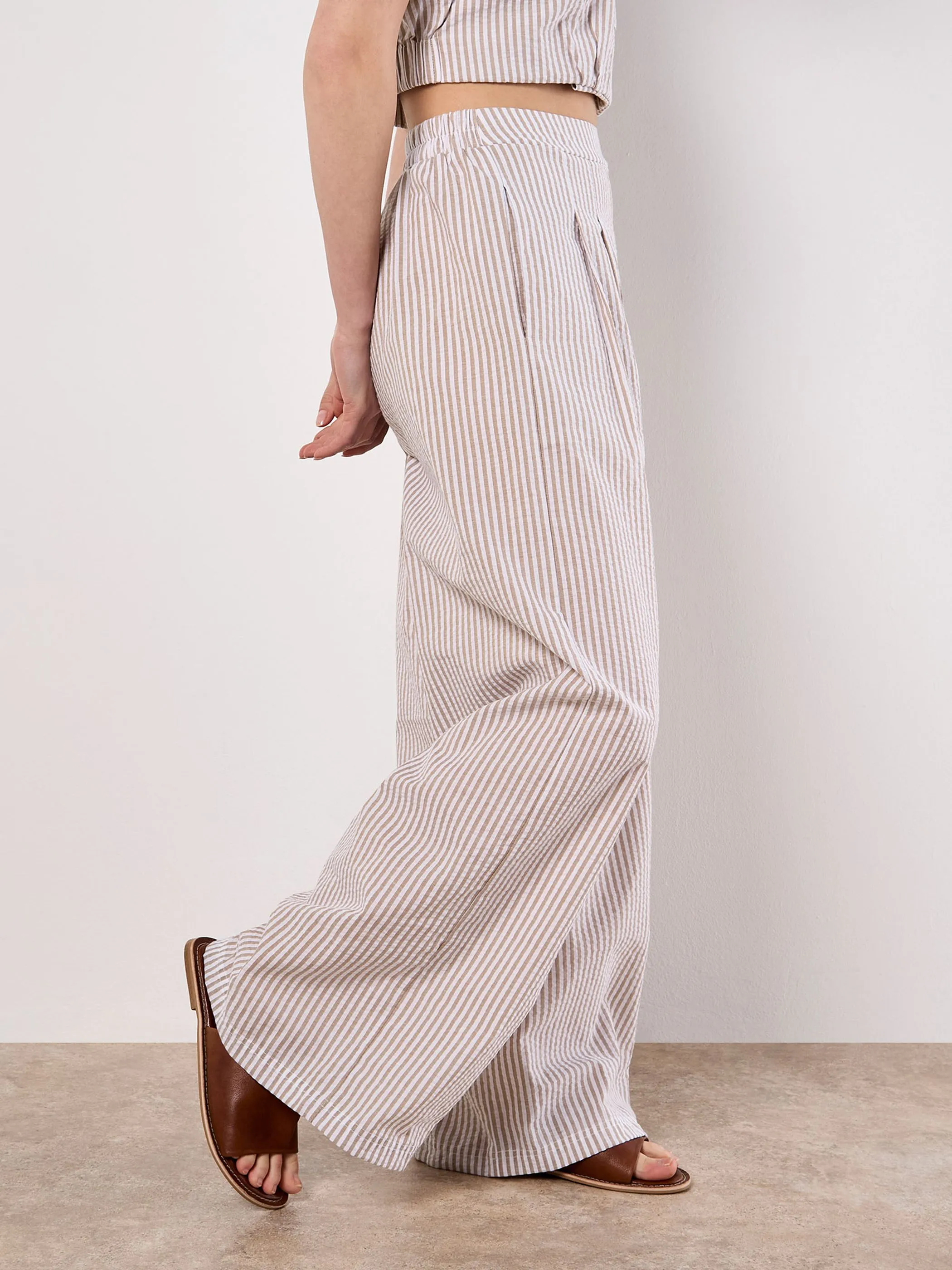 Apricot 107780 Apricot Stripe Seersuck Beige 919505 STO 3