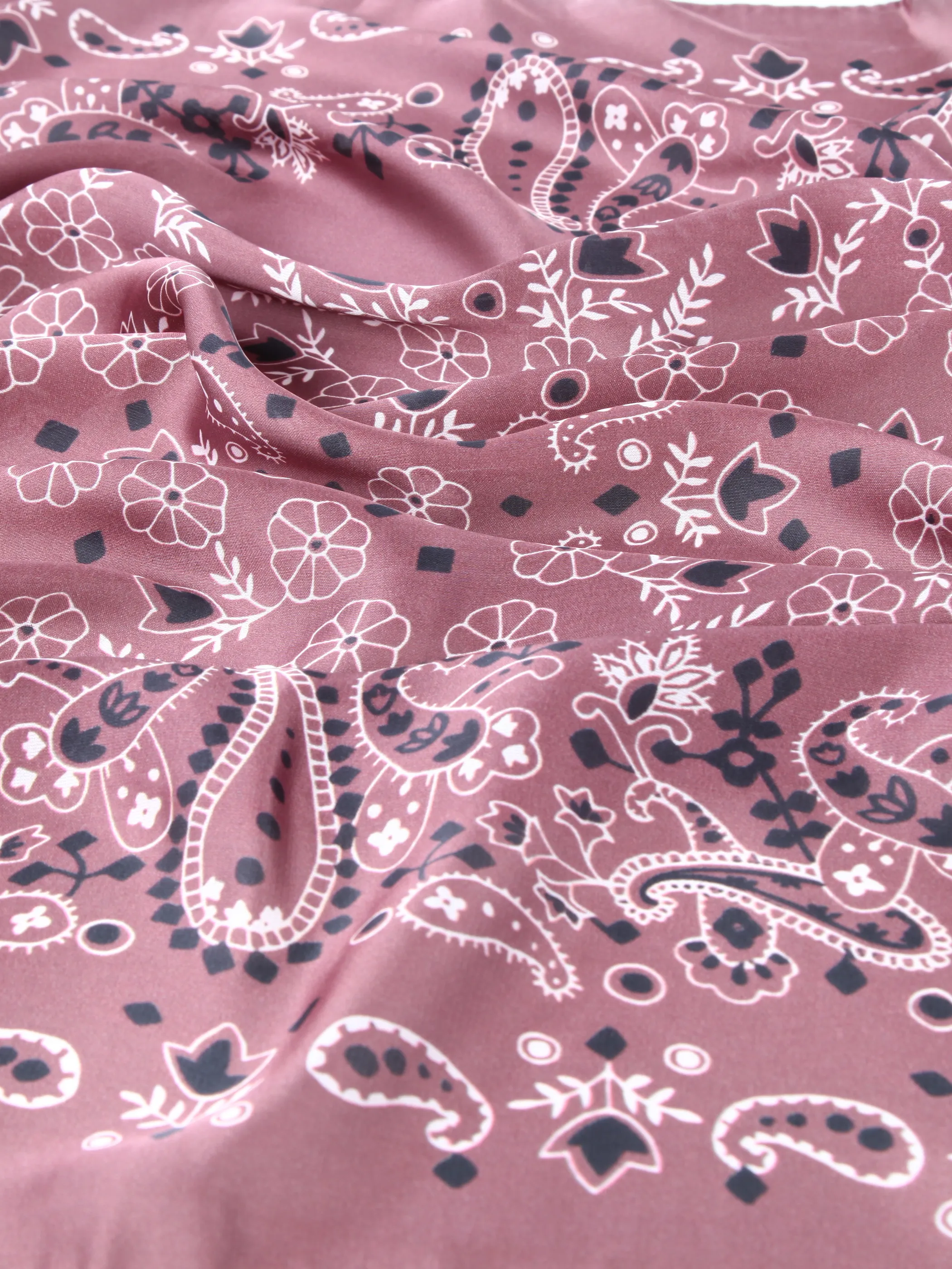 Lisa Tossa Da-Nickytuch 70*70 cm Rosa 933326 PAISLEY 3