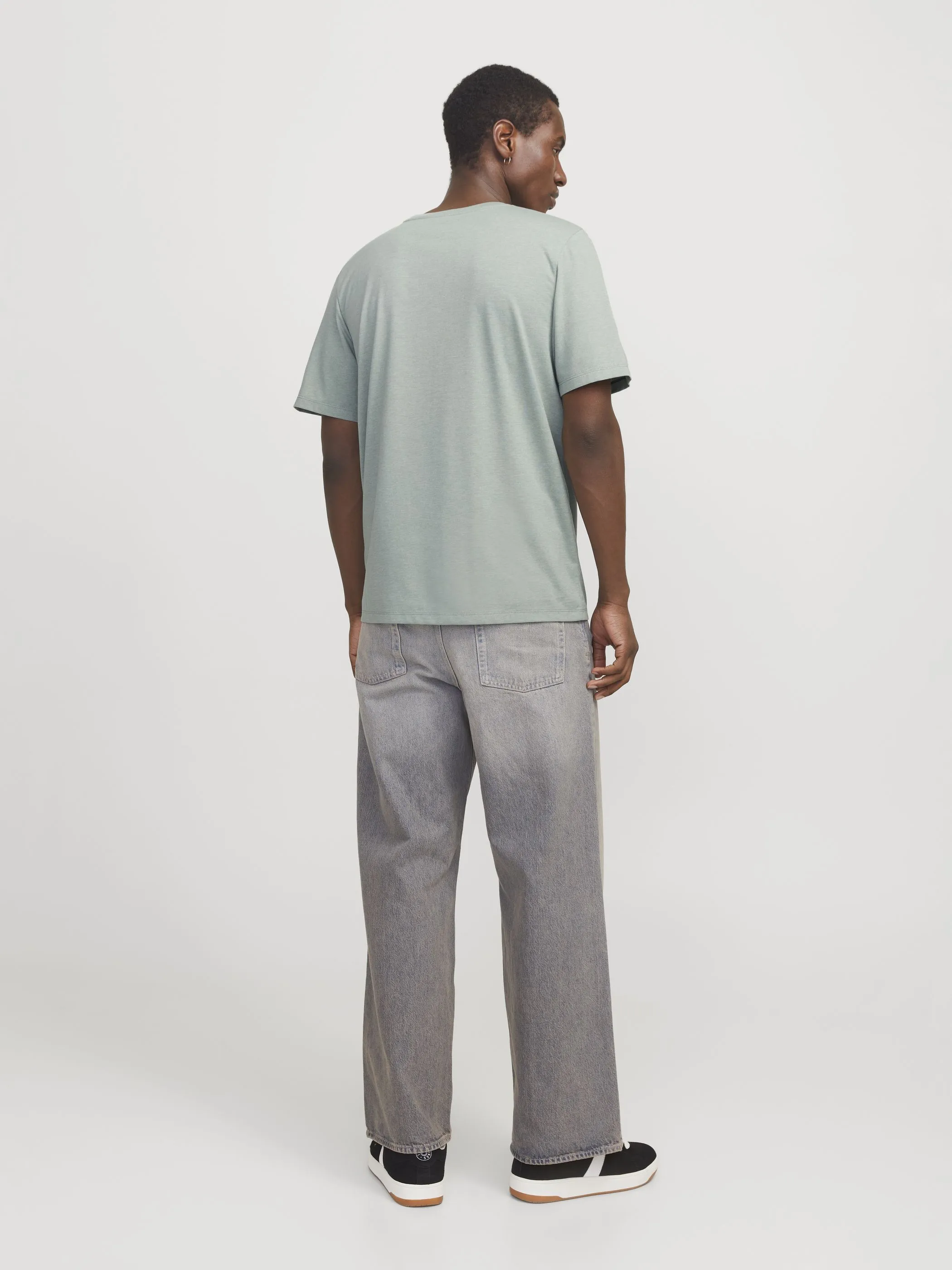 Jack Jones 12268267 JJELOGO TEE SS O-NECK Grün 903461 176366001 3