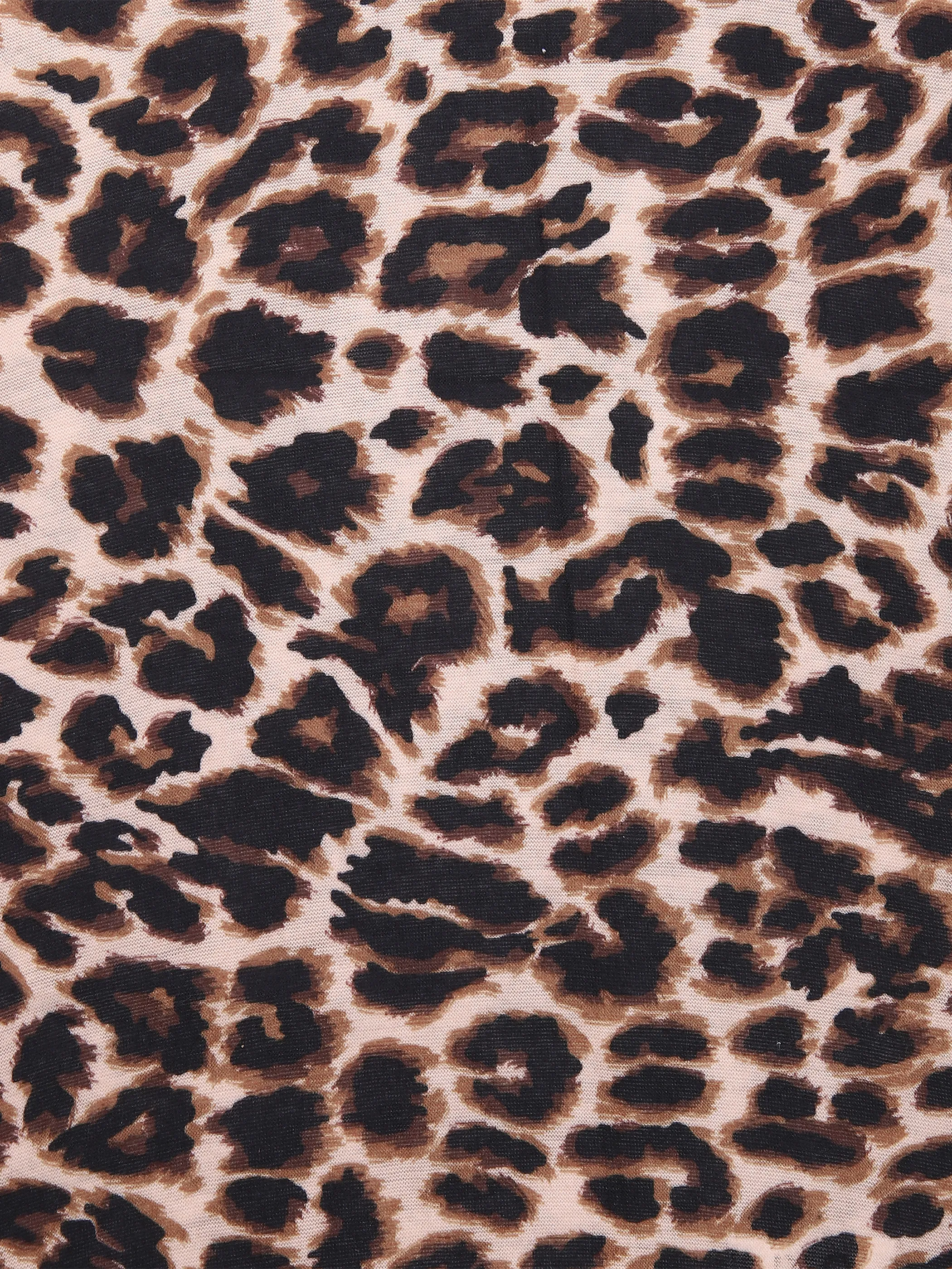 IX-O YF-Da-Bandana Schwarz 843143 00004 LEO 3 IX-O YF-Da-Bandana Schwarz 843143 00004 LEO 3