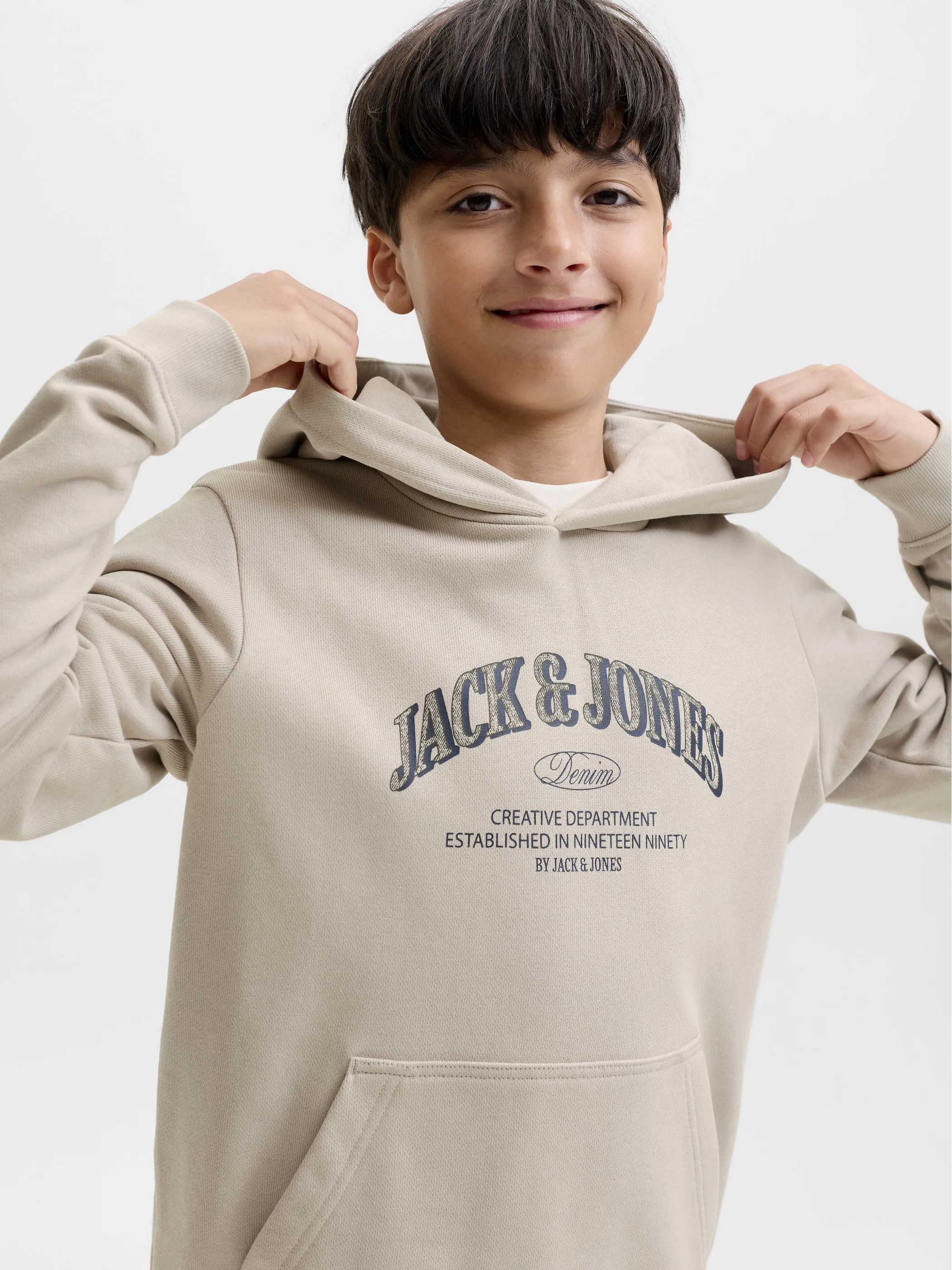 Jack&Jones Junior 12299617 JJEDENVER LOGO SWEAT HOOD JNR Braun 931425 176631 3