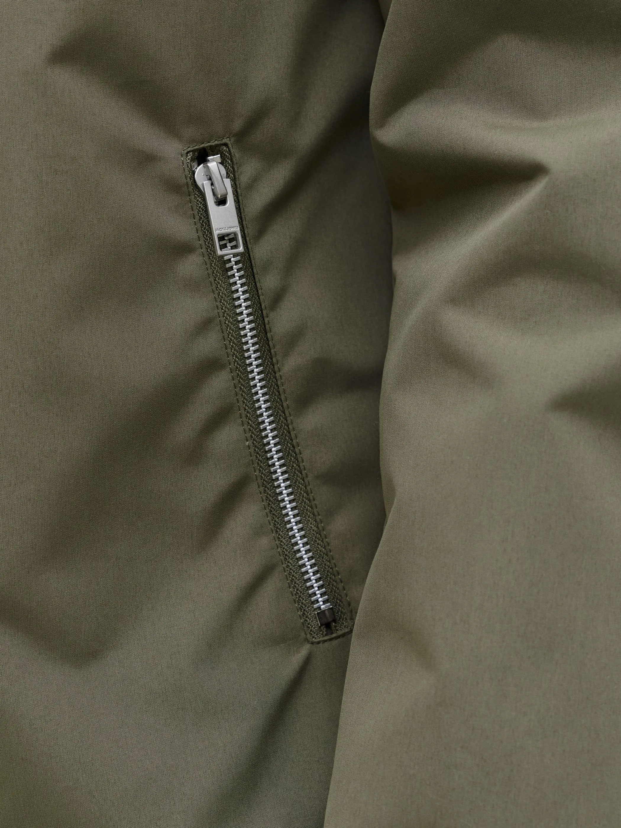 Jack Jones 12204277 JJERUSH HARRINGTON BO Grün 872235 176003 3