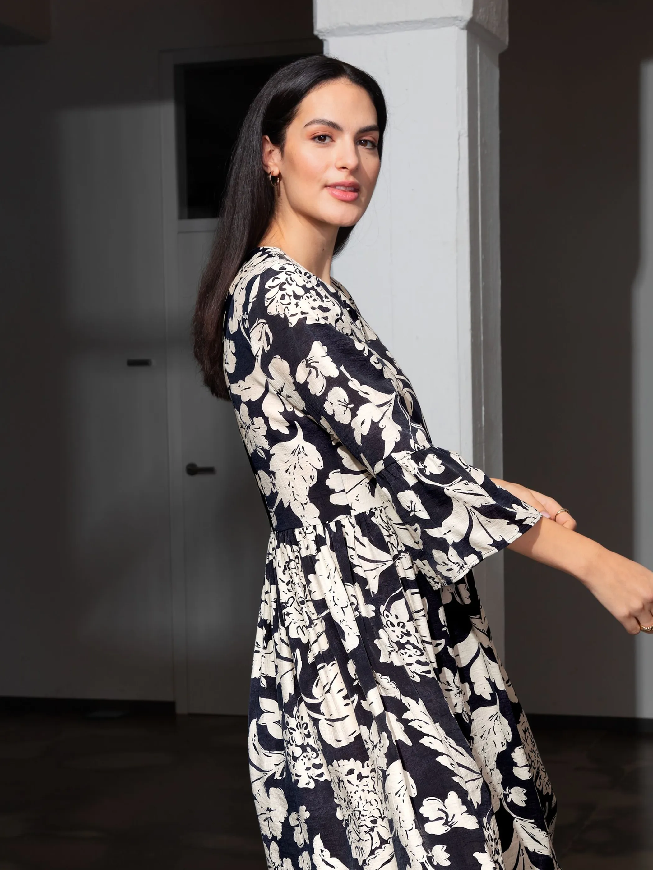 Lisa Tossa Da-Midi-Kleid m.Alloverprint, Schwarz 877839 SCHWARZ GE 4