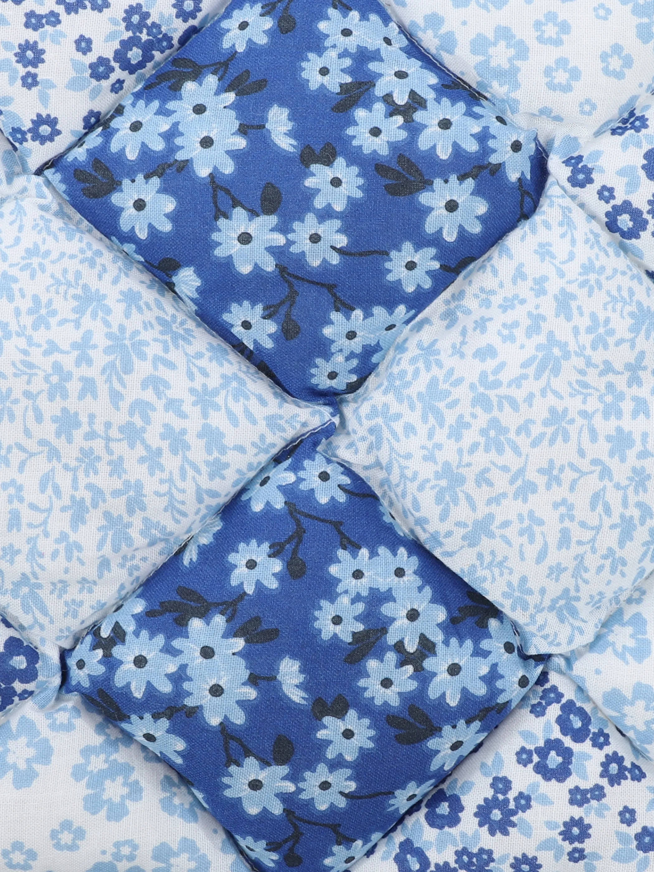 Villa Grinario Stuhlkissen Patchwork 40x40 Blau 865275 BLUE 3 Villa Grinario Stuhlkissen Patchwork 40x40 Blau 865275 BLUE 3