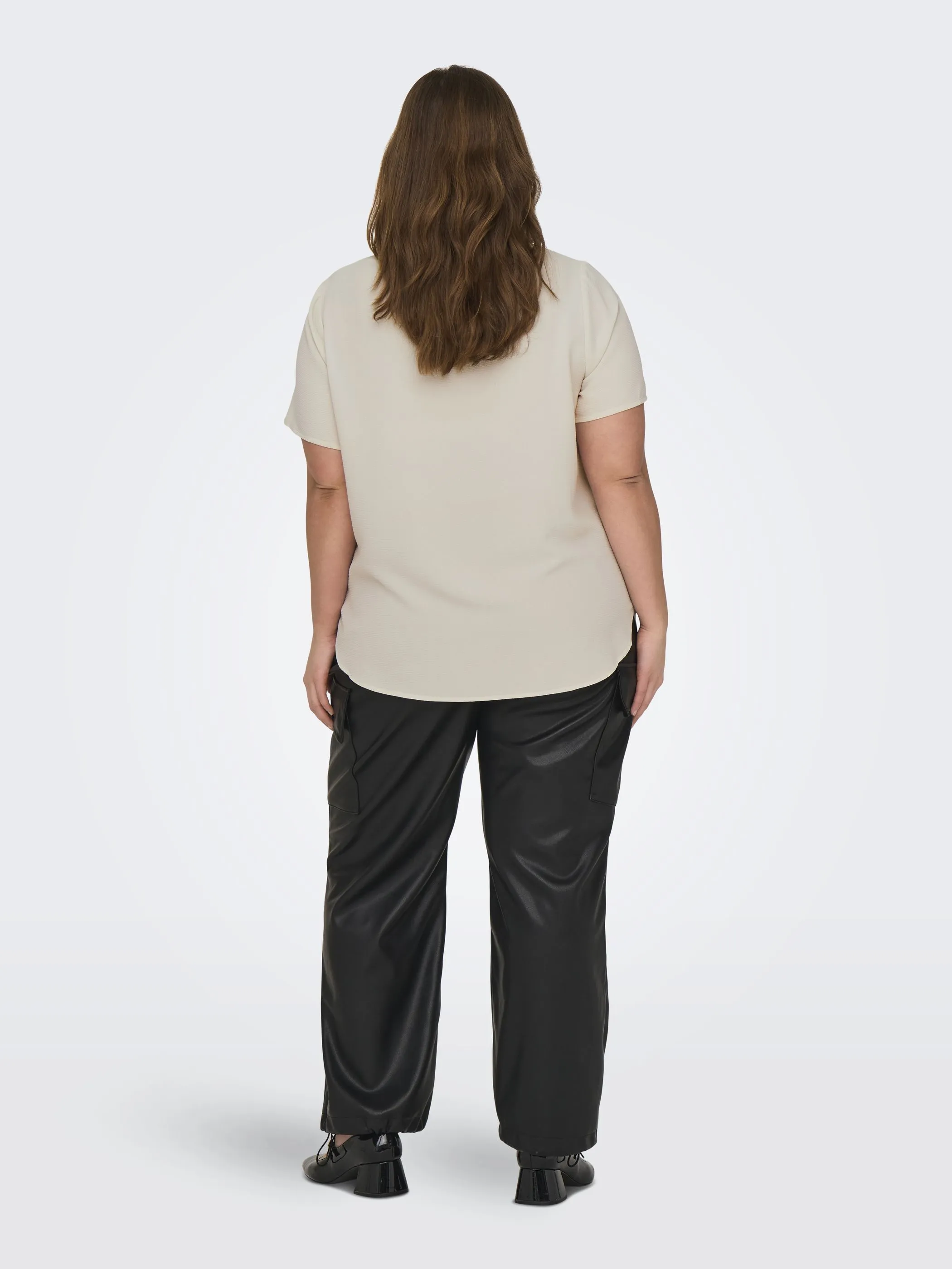 Only Carmakoma 15218353 CARVICA SS AOP TOP NO Beige 843421 201511 4 Only Carmakoma 15218353 CARVICA SS AOP TOP NO Beige 843421 201511 4