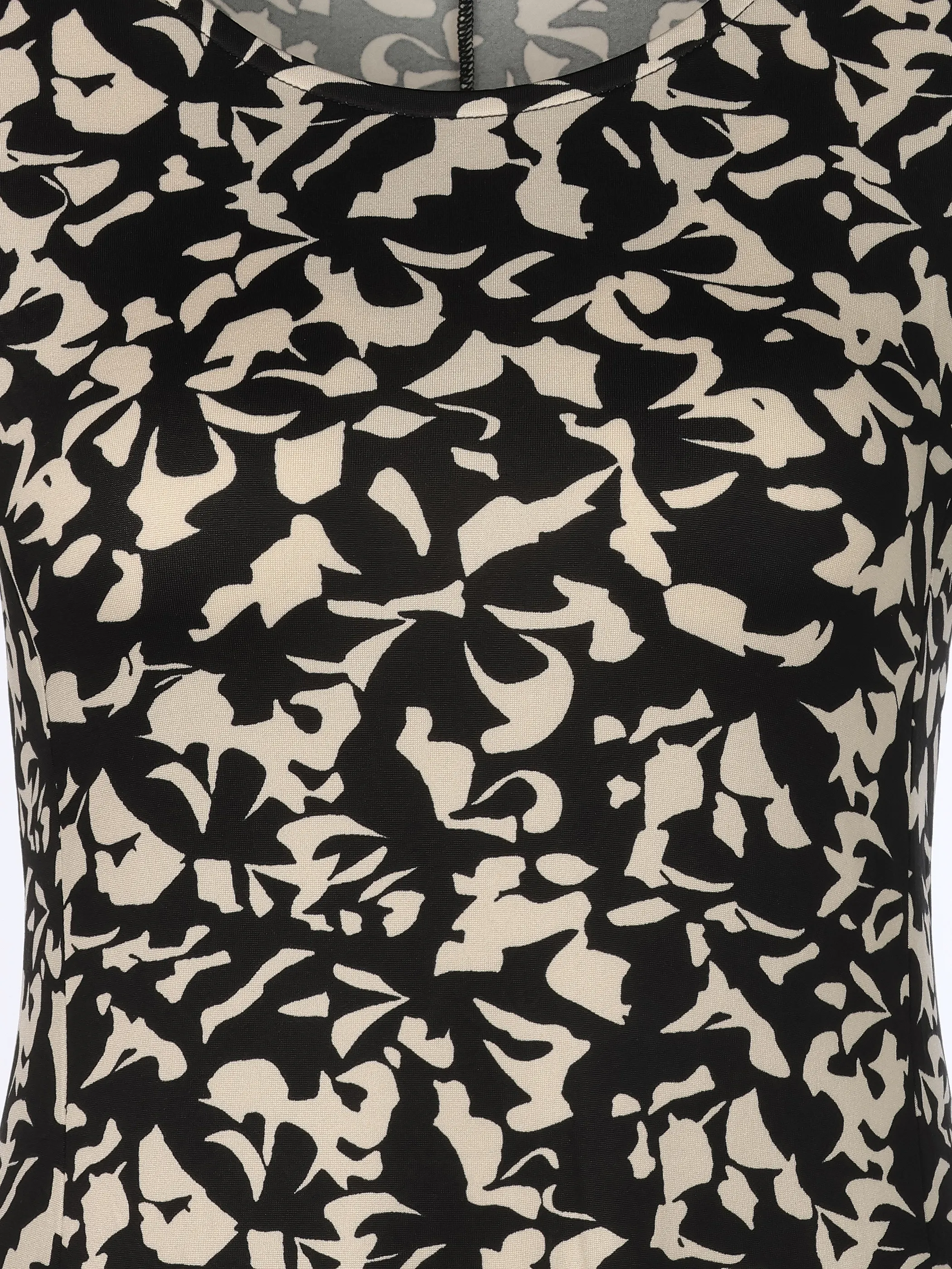 Sure Da-Jerseykleid Alloverprint Schwarz 924180 BEAUTY 3