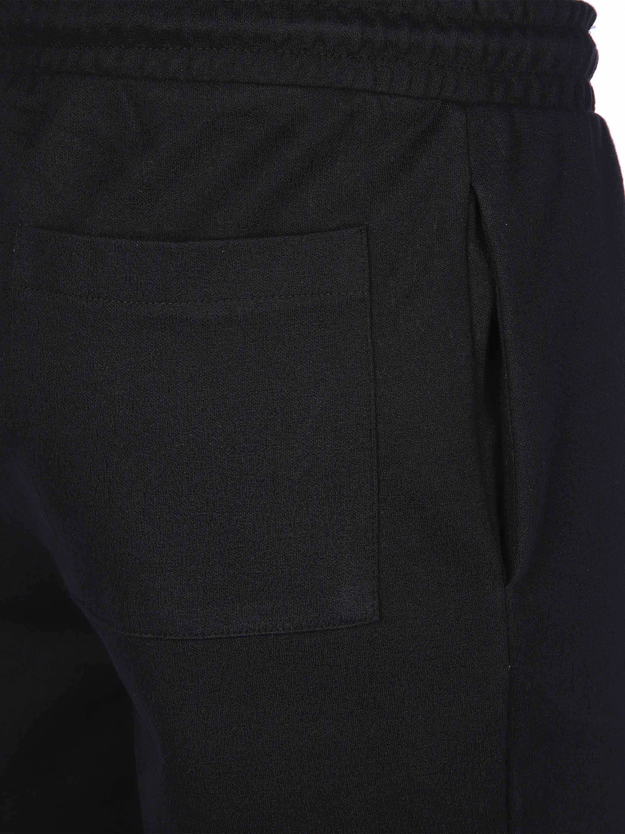 IX-O YF-He Sweatshort Schwarz 907864 BLACK 3