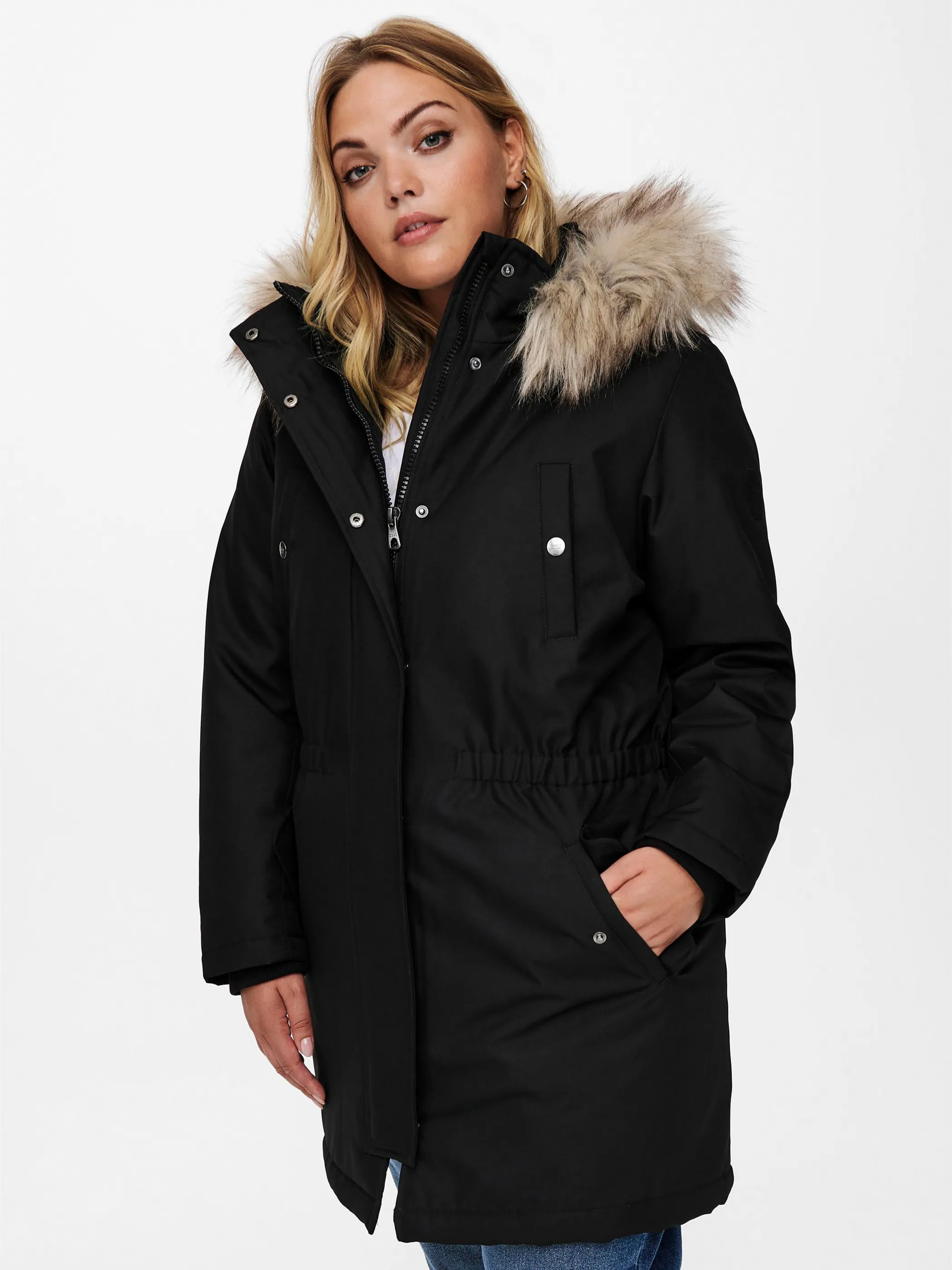 Only Carmakoma 15185999 CARIRENA PARKA COAT O Schwarz 854849 177911002 5