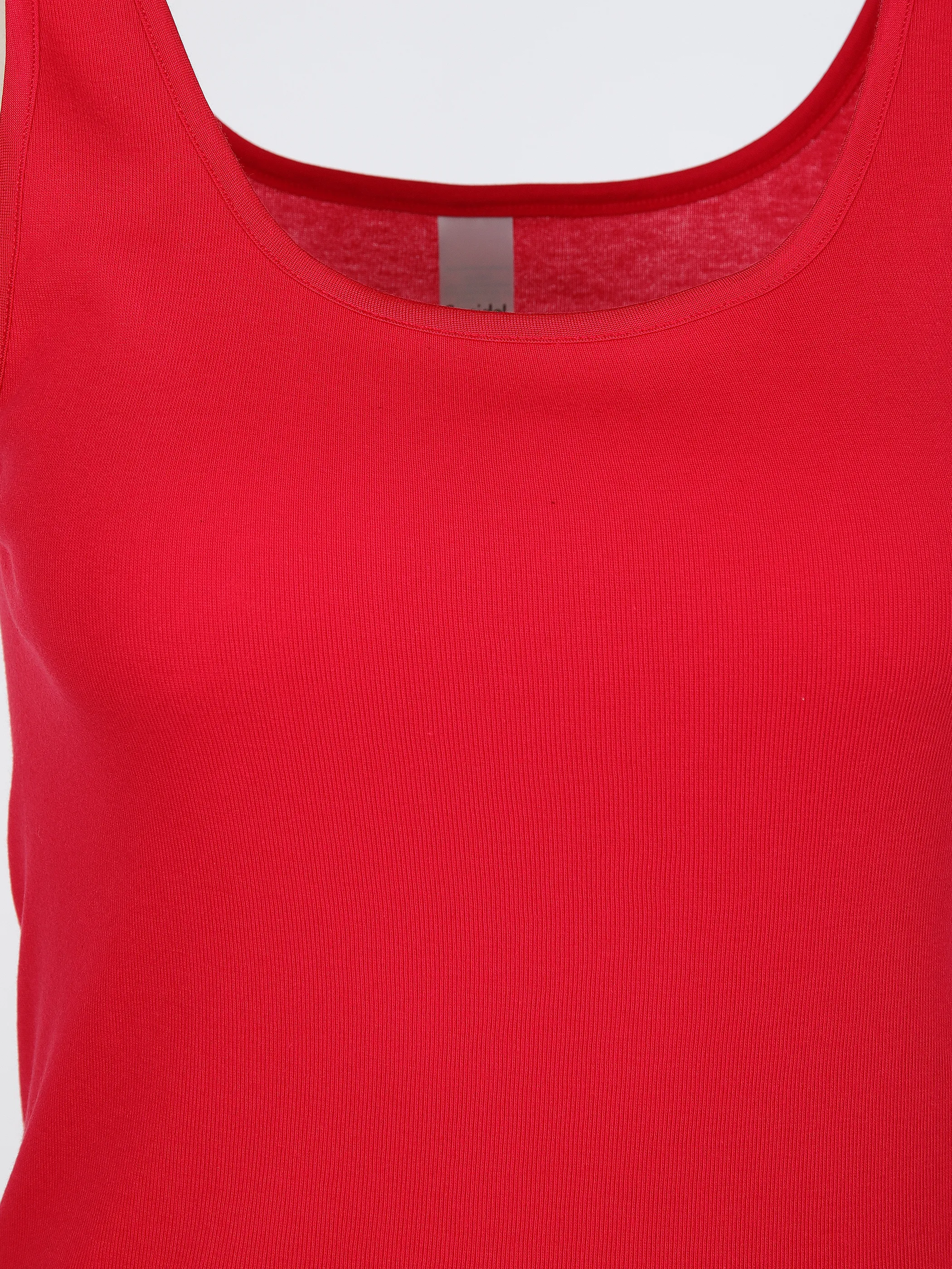 Speidel Da. Achselhemd mit Satin Paspel Rot 911151 ROT 3 Speidel Da. Achselhemd mit Satin Paspel Rot 911151 ROT 3