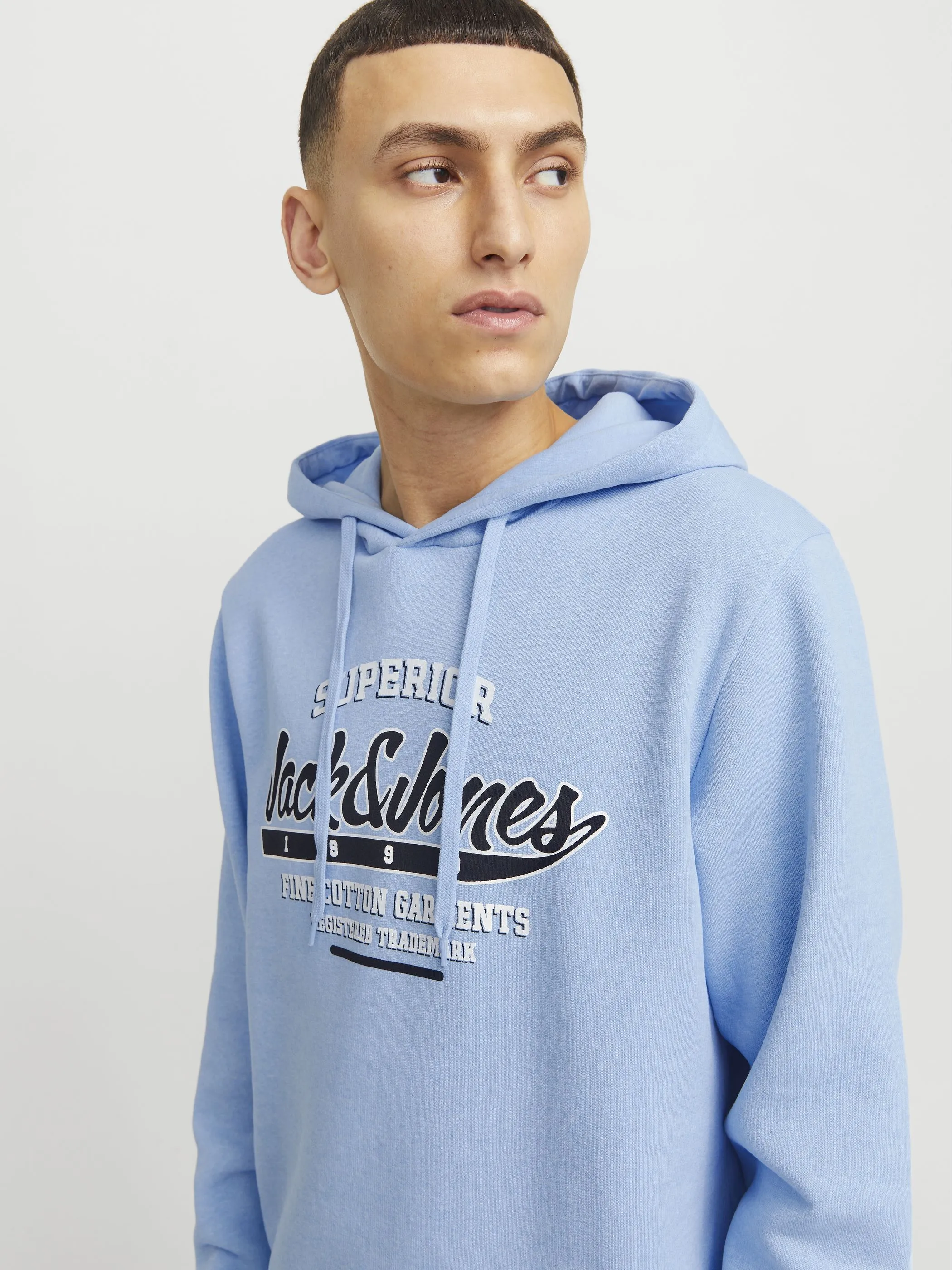 Jack Jones 12255617 JJELOGO SWEAT HOOD 2 Blau 895765 175780001 4 Jack Jones 12255617 JJELOGO SWEAT HOOD 2 Blau 895765 175780001 4