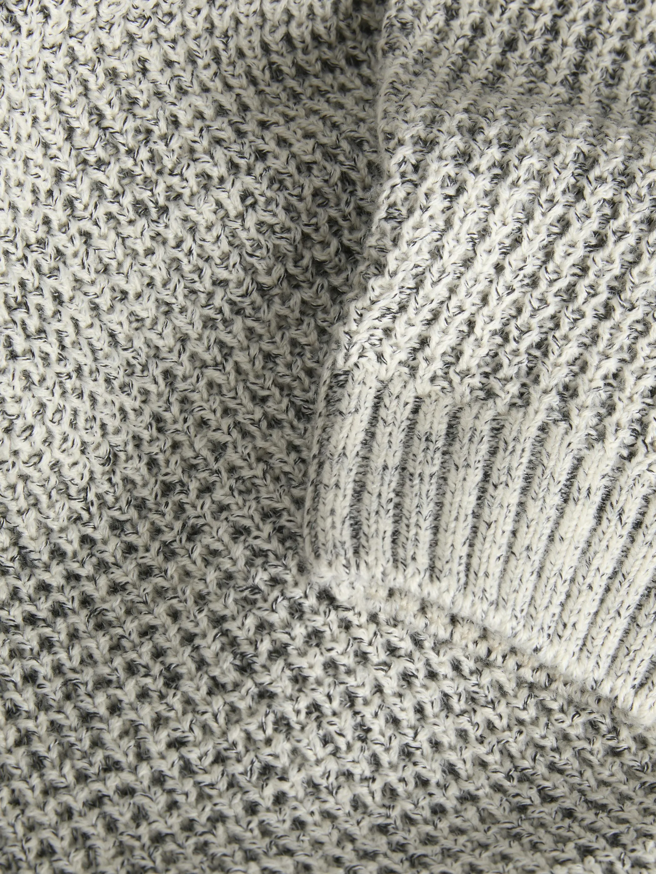 Jack&Jones Junior 12287720 JJGLOBAL KNIT CREW NE Weiß 918391 176631001 4
