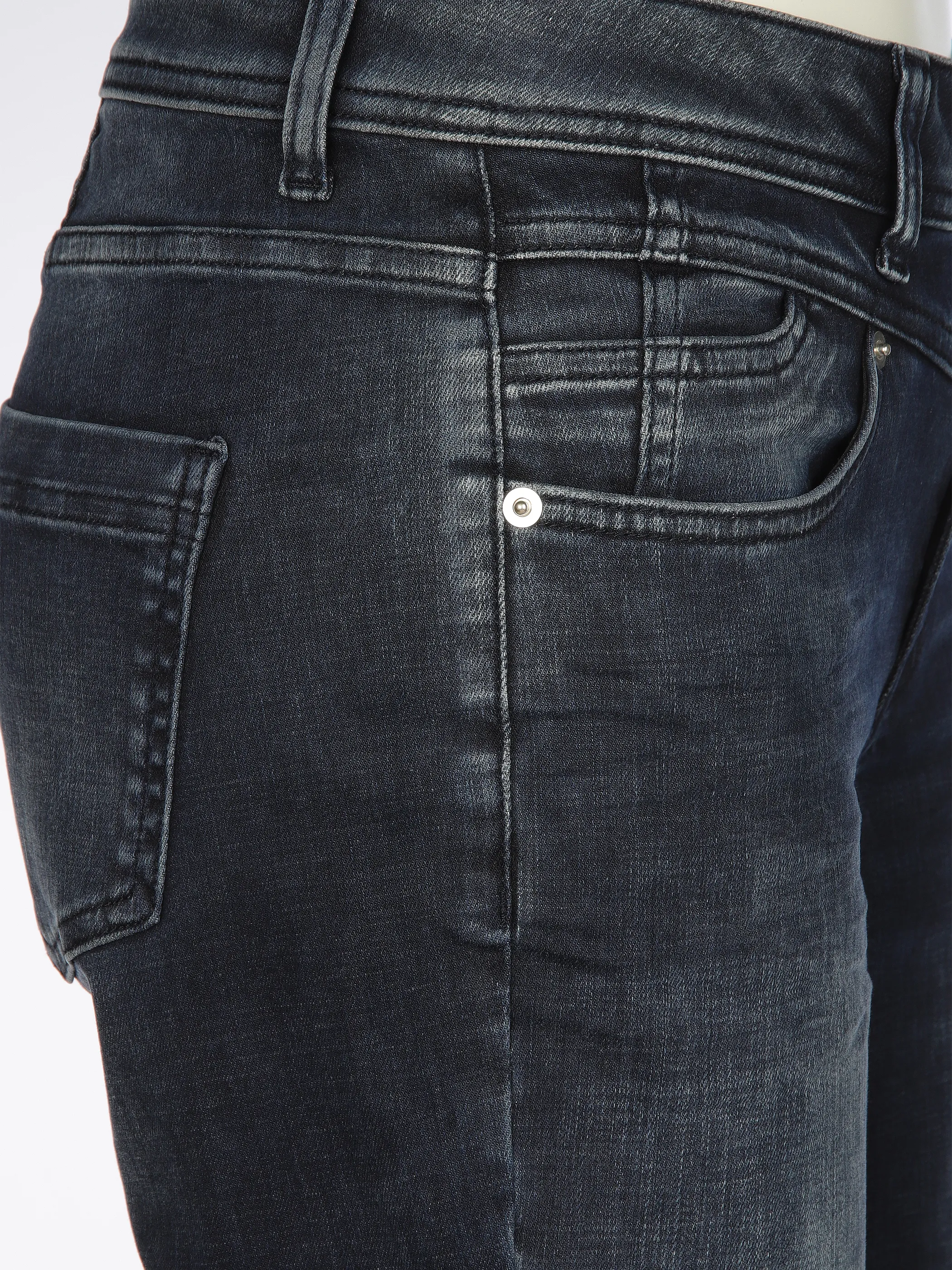 Sure Da-sportive slimfit Jeans Blau 920180 BLUE-BLACK 4