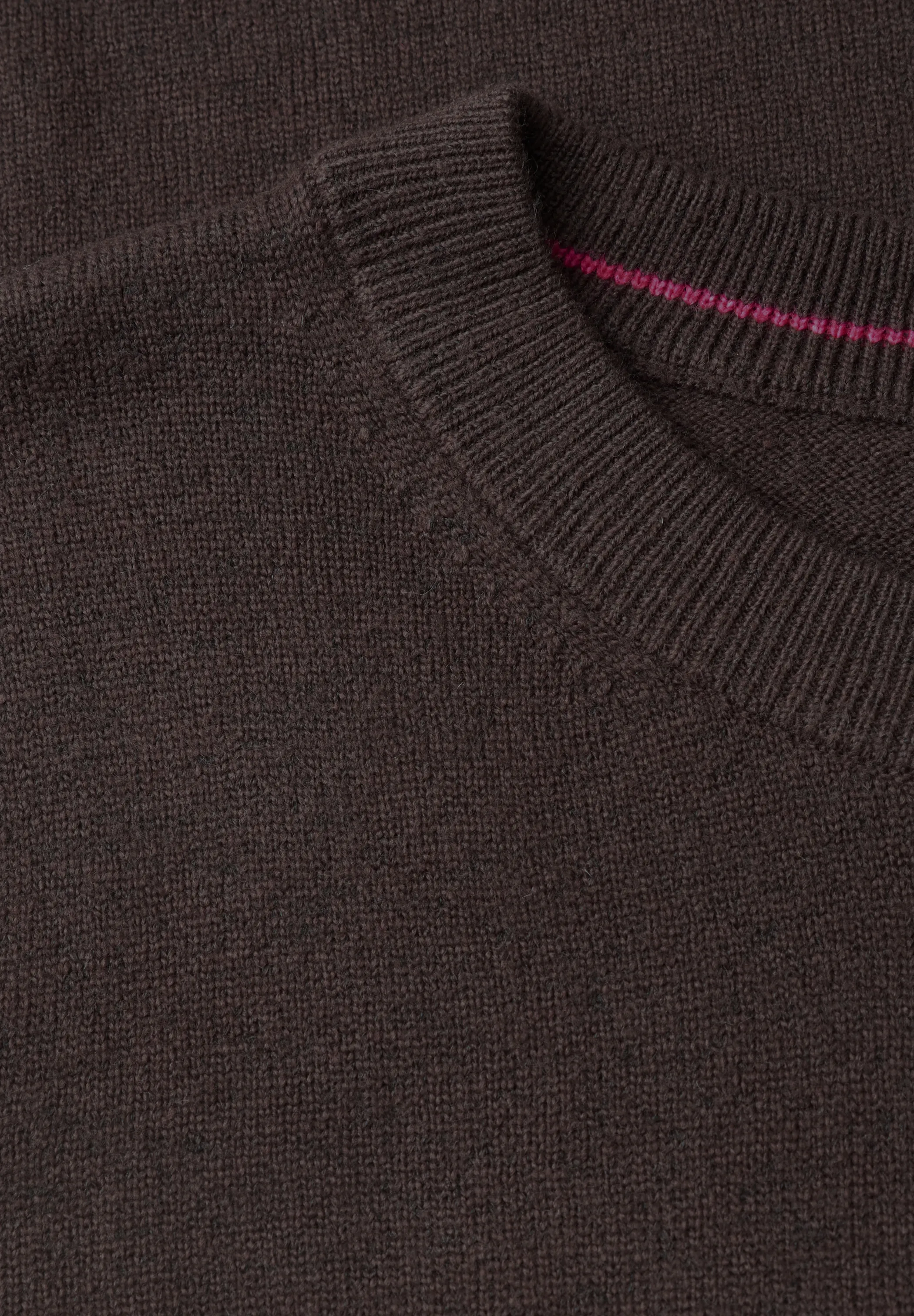 Cecil B303981 TOS Cosy Roundneck sweater Braun 932616 17985 3