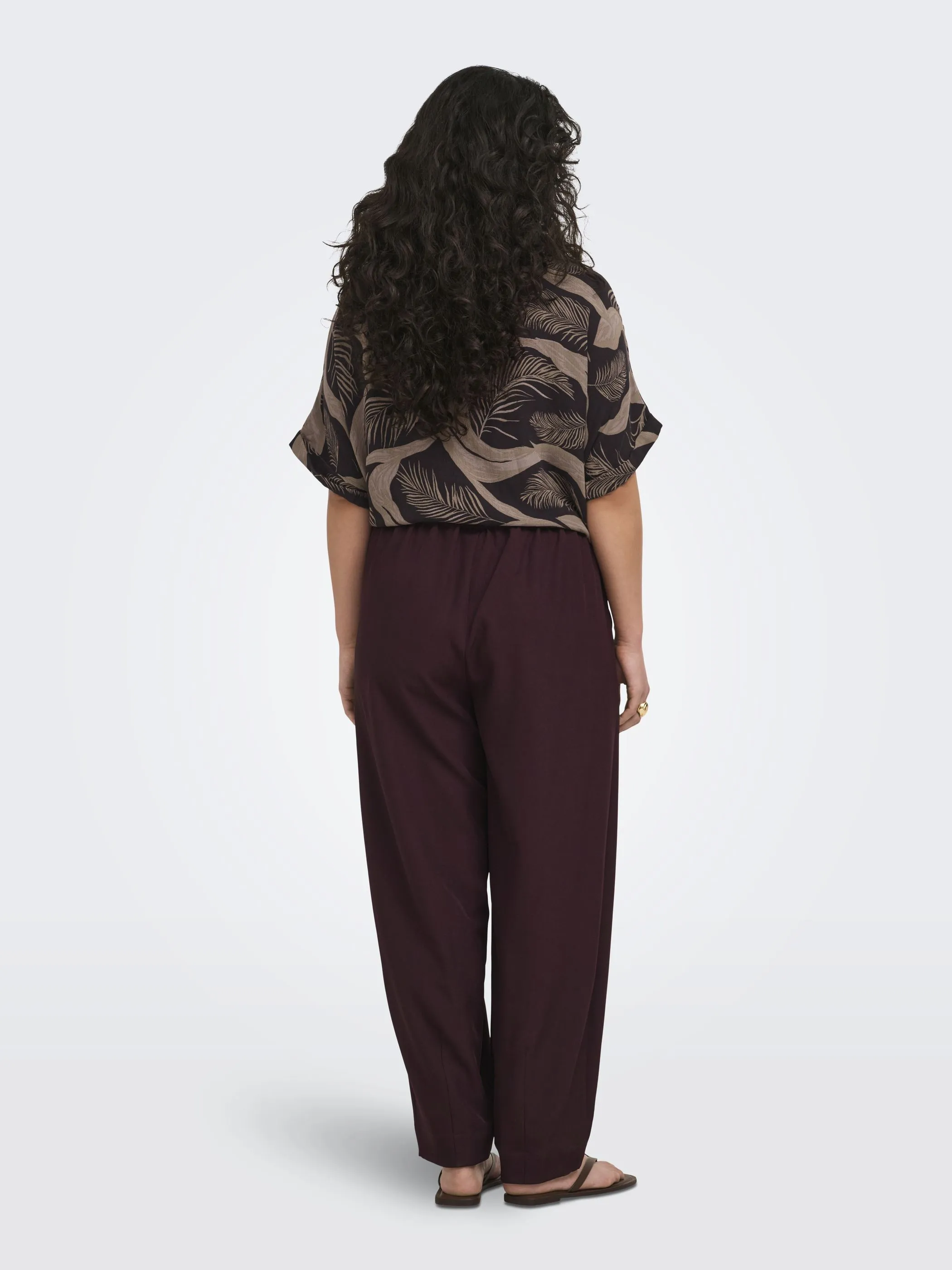 Only Carmakoma 15372069 CARVILMA S/S BOATNECK Weiß 926833 273815002 2
