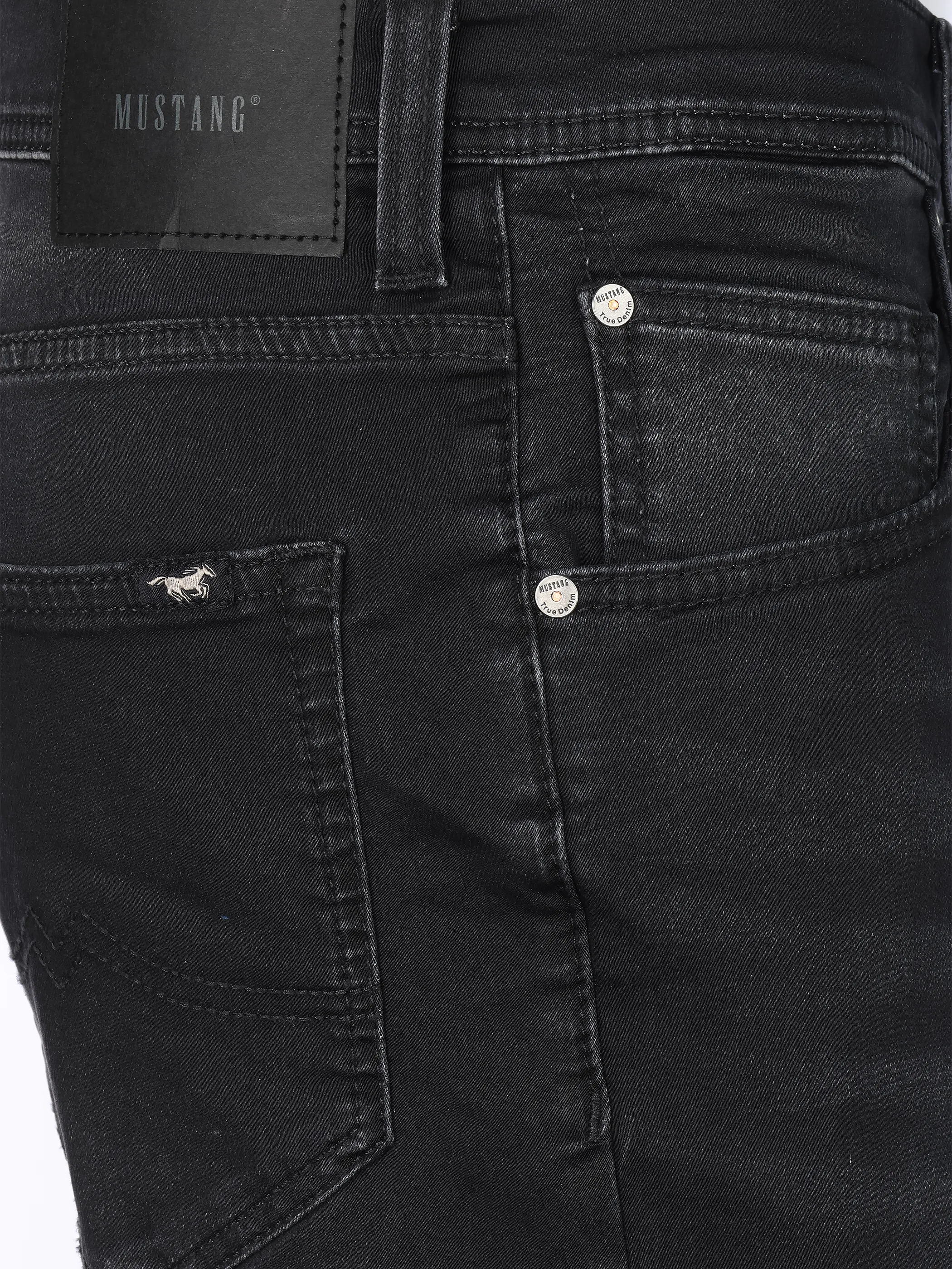 Mustang 1017881 STYLE CHICAGO SHORTS Z Schwarz 929087 4000881 4