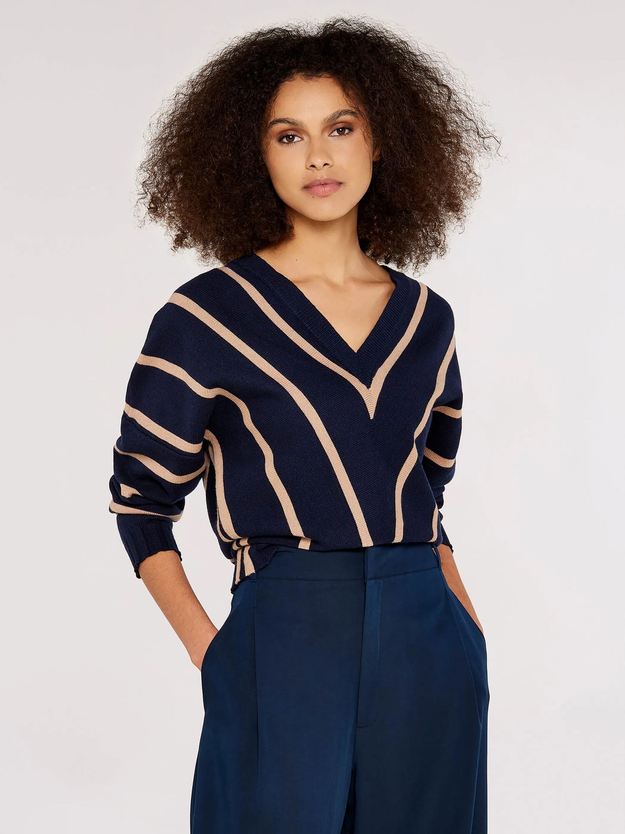 Apricot 643611 Apricot Chevron Vneck Jumper Marine 942152 NAV 1