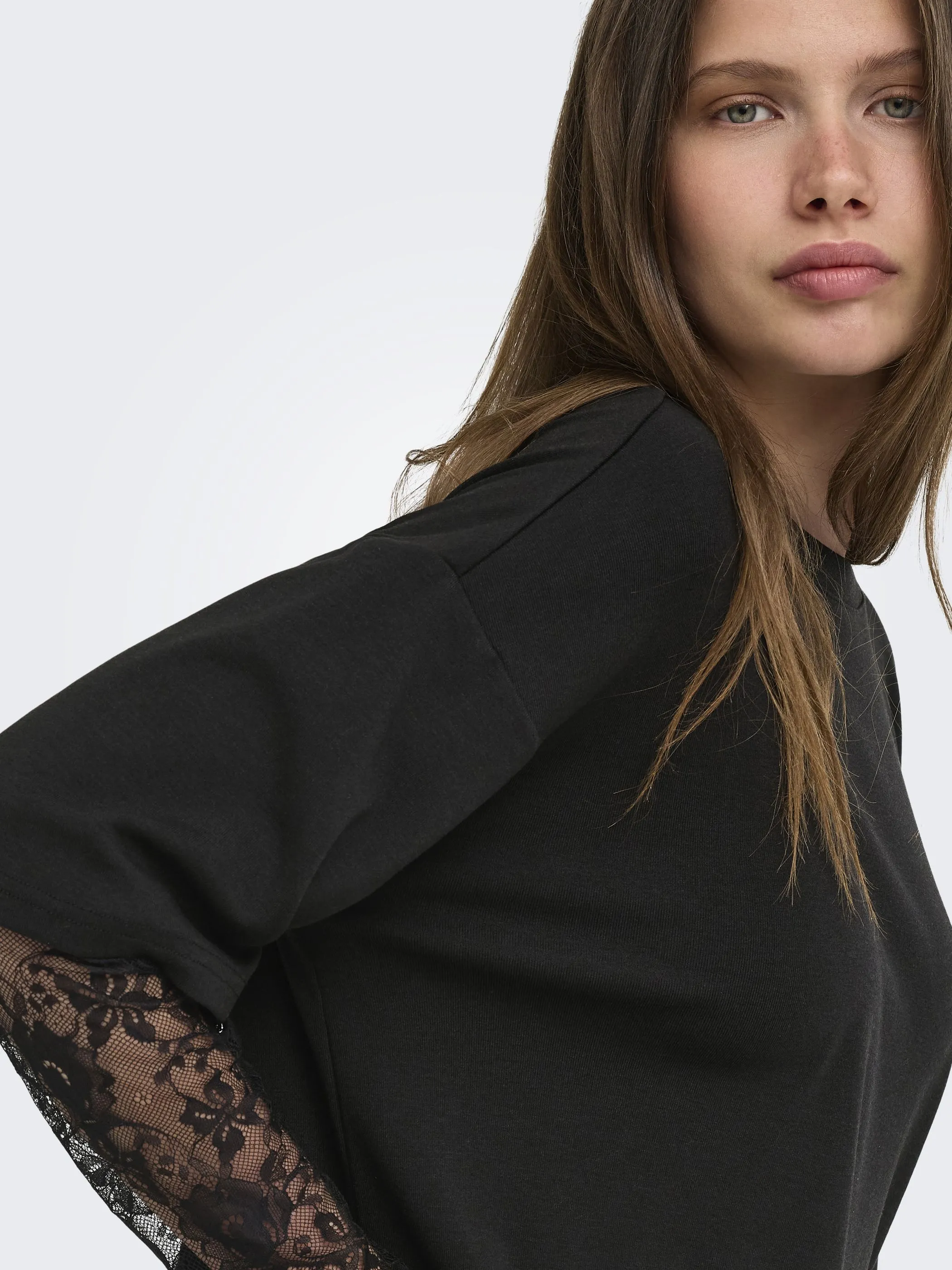Only 15381333 ONLTAHLIA L/S LACE TO Schwarz 931453 177911001 3