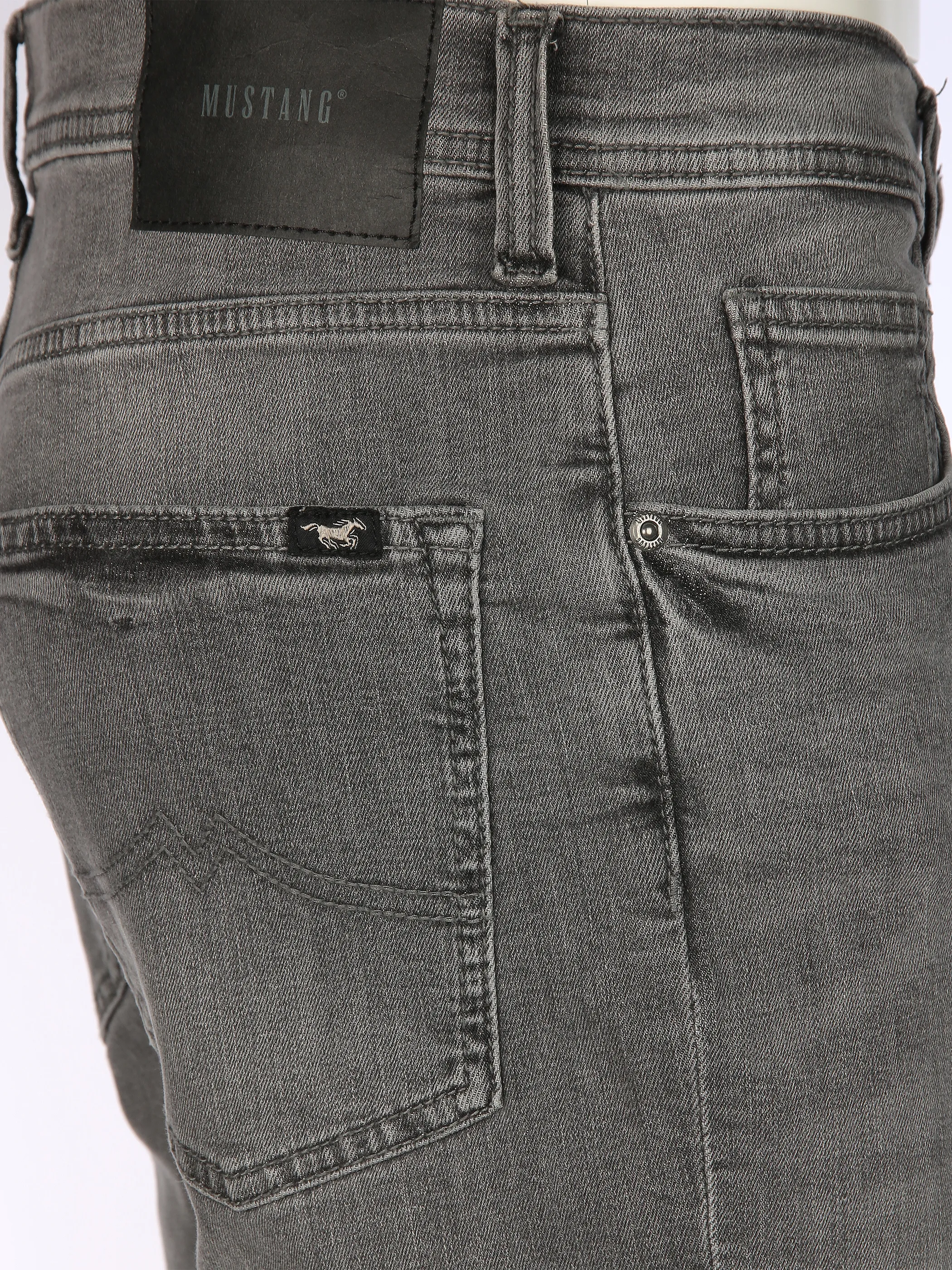 Mustang 1016985 STYLE ORLANDO SLIM Schwarz 922307 4000203 4