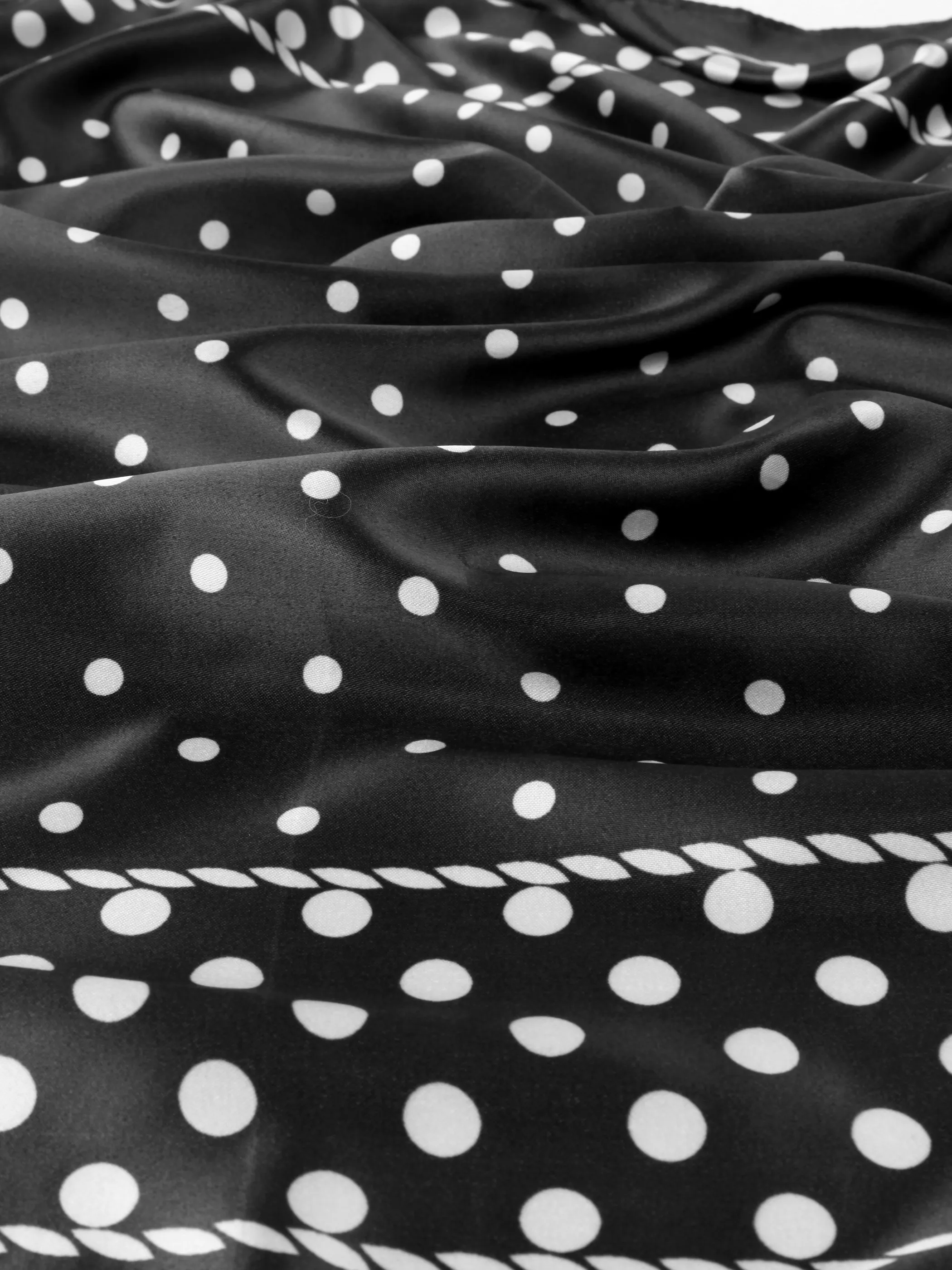 Lisa Tossa Da-Nickytuch 70*70 cm Schwarz 933326 SCHWARZ 3