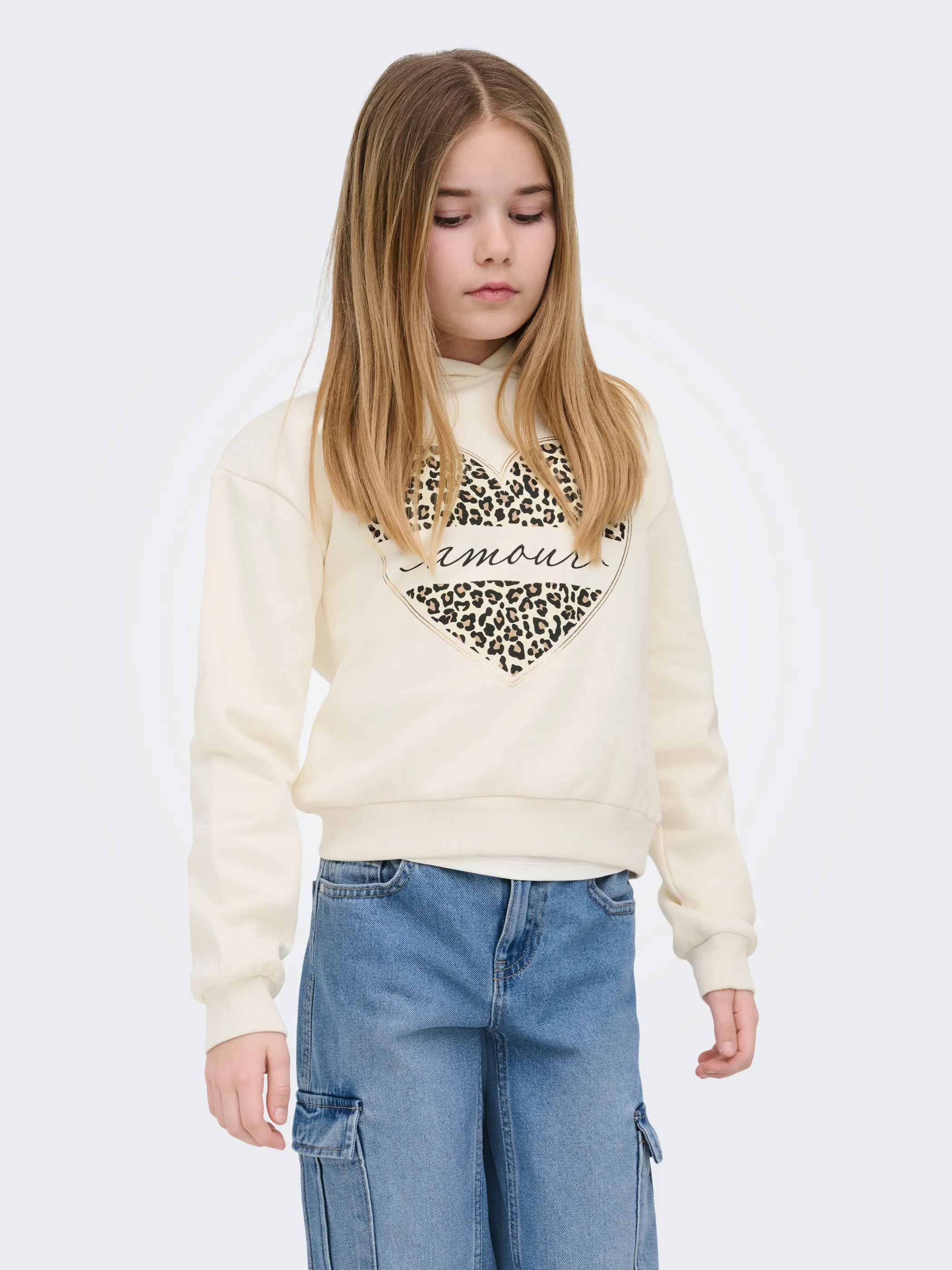 Kids Only 15355330 KOGCOOPER LIFE HEART LS HOODIE SWT Weiß 931450 177930001 2