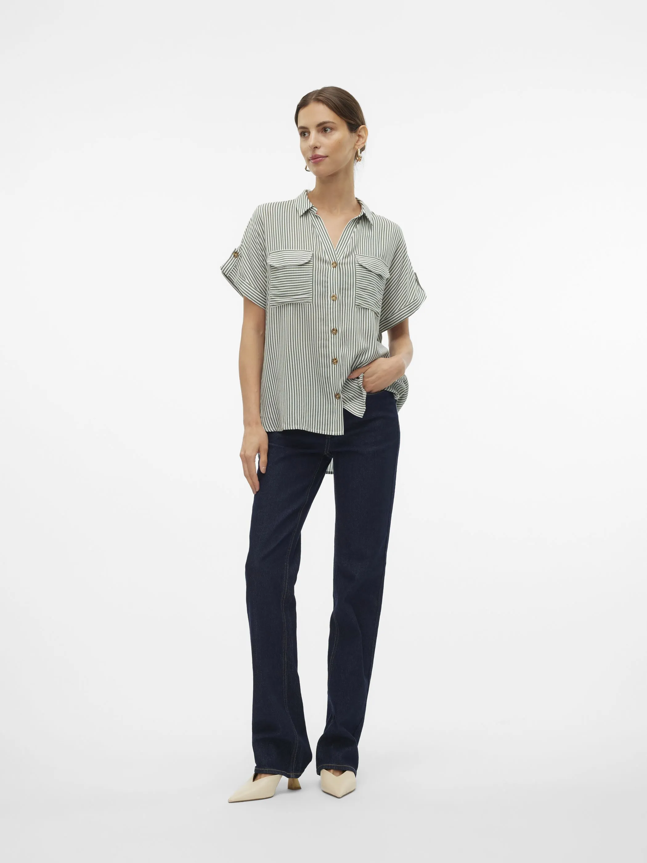 Vero Moda 10310139 VMBUMPY S/S SHIRT WVN Grün 894443 224196001 5
