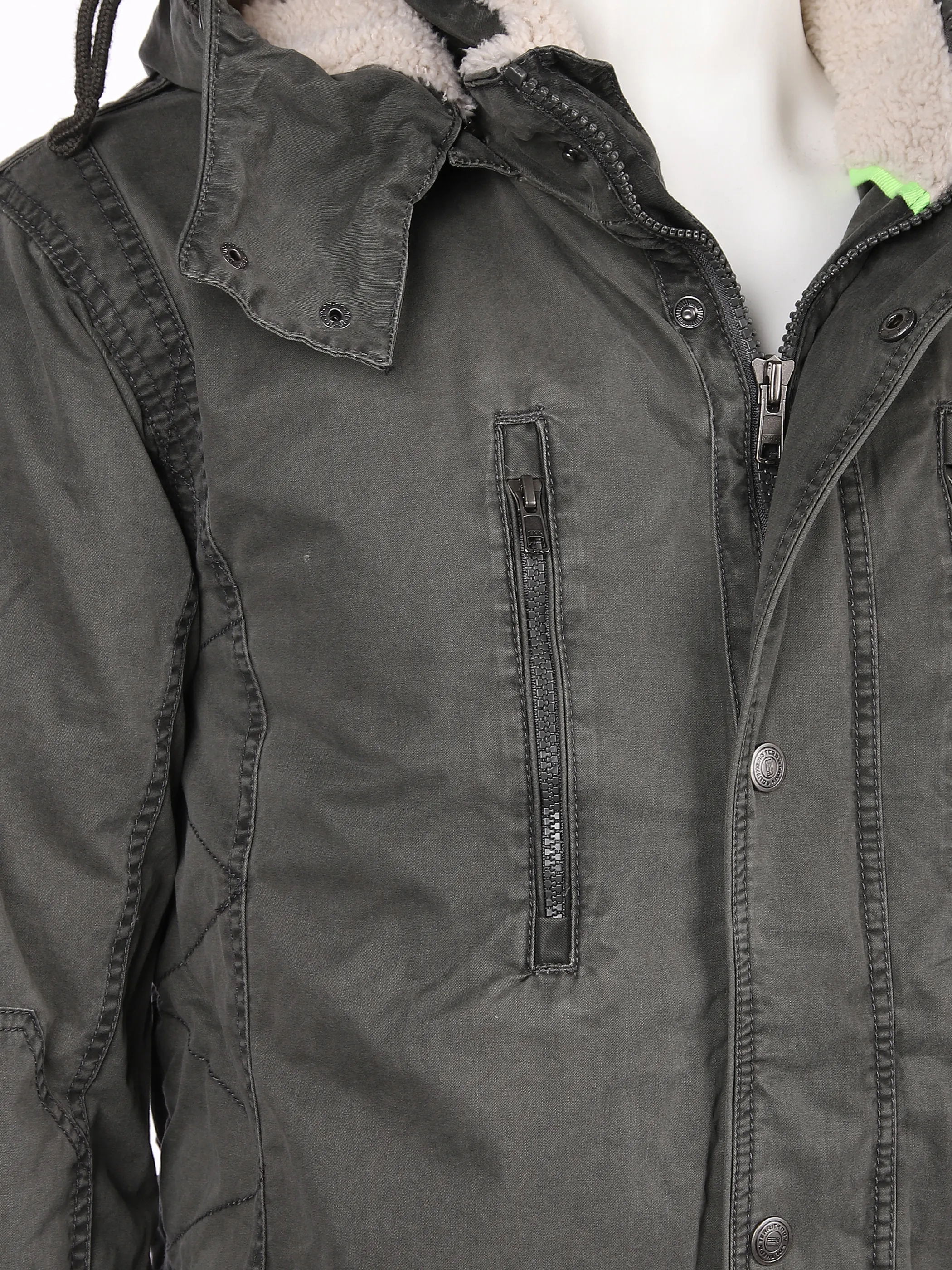 Southern Territory He. Fieldjacke mit Kapuze Grün 840124 KHAKI 3