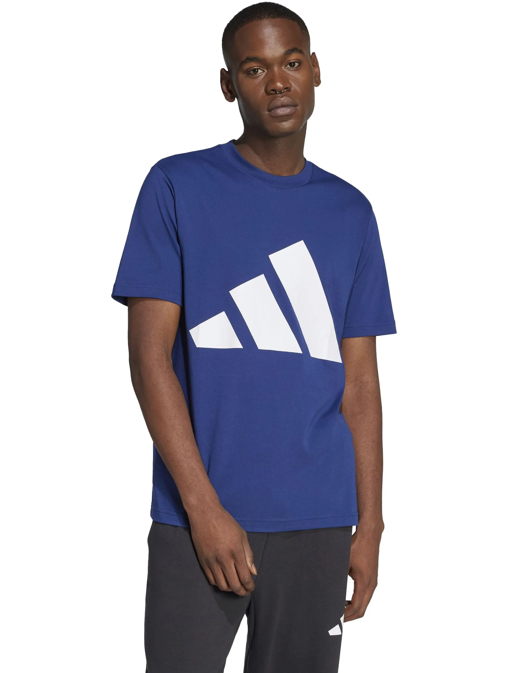 Adidas JE8940 He-TShirt Logo Groß d.blau Blau 904896 000 4 Adidas JE8940 He-TShirt Logo Groß d.blau Blau 904896 000 4